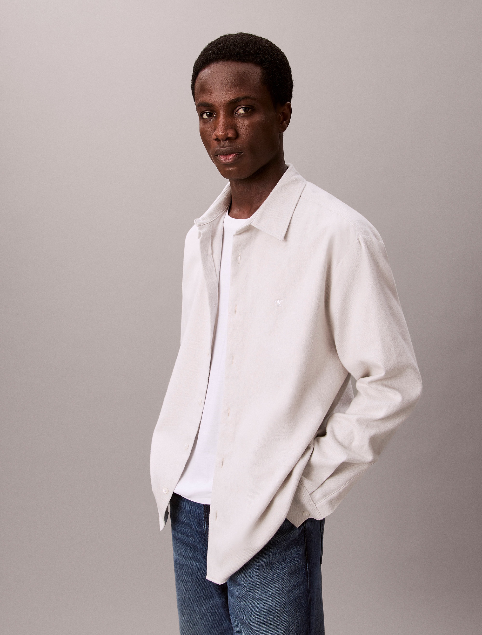 Calvin Klein Flanellhemd »LS MELANGE FLANNEL EASY SHIRT«, Mit Rundhalsausschnitt, regular fit