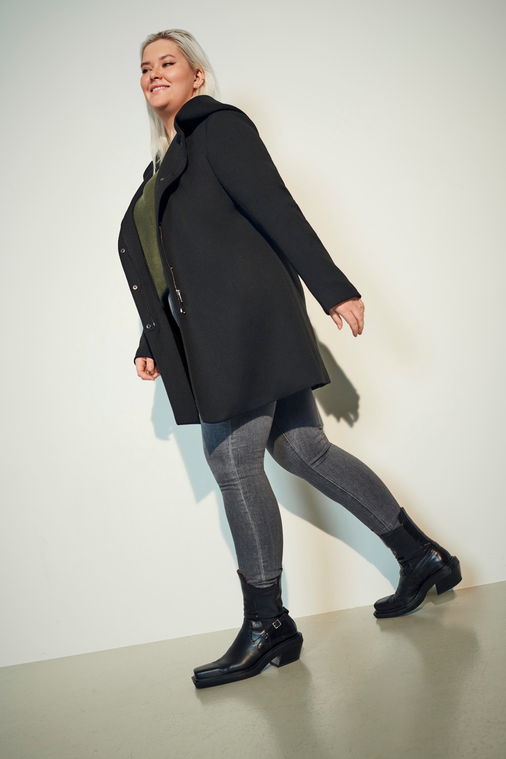ONLY CARMAKOMA Langjacke »CARSEDONA LIGHT COAT OTW«, mit Kapuze, mit Kapuze
