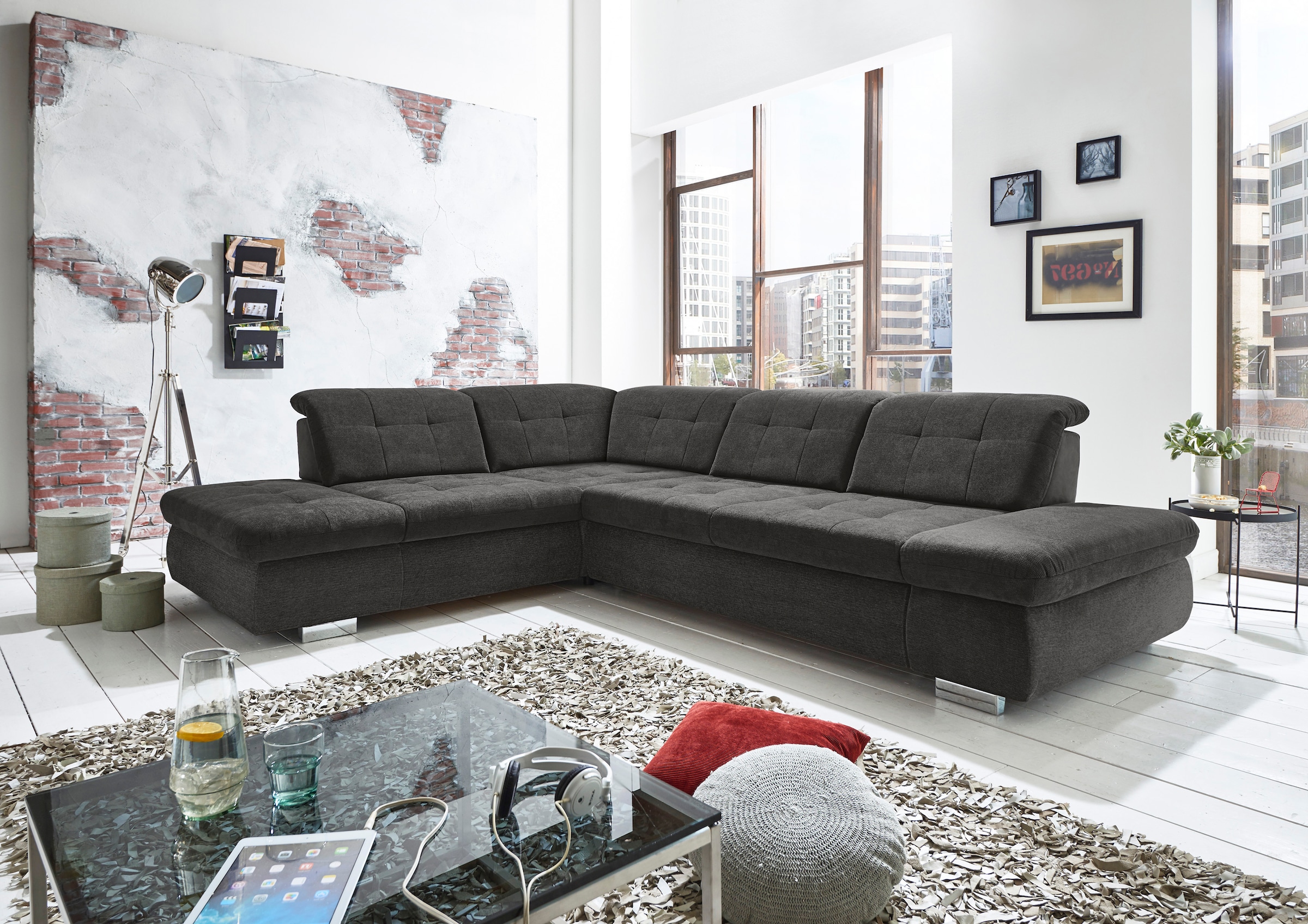 Die PlanBar Ecksofa »MP-IN17004 L-Form« wahlweise mit Bettfunktion, Sitztiefen- und Kopfteilverstellung