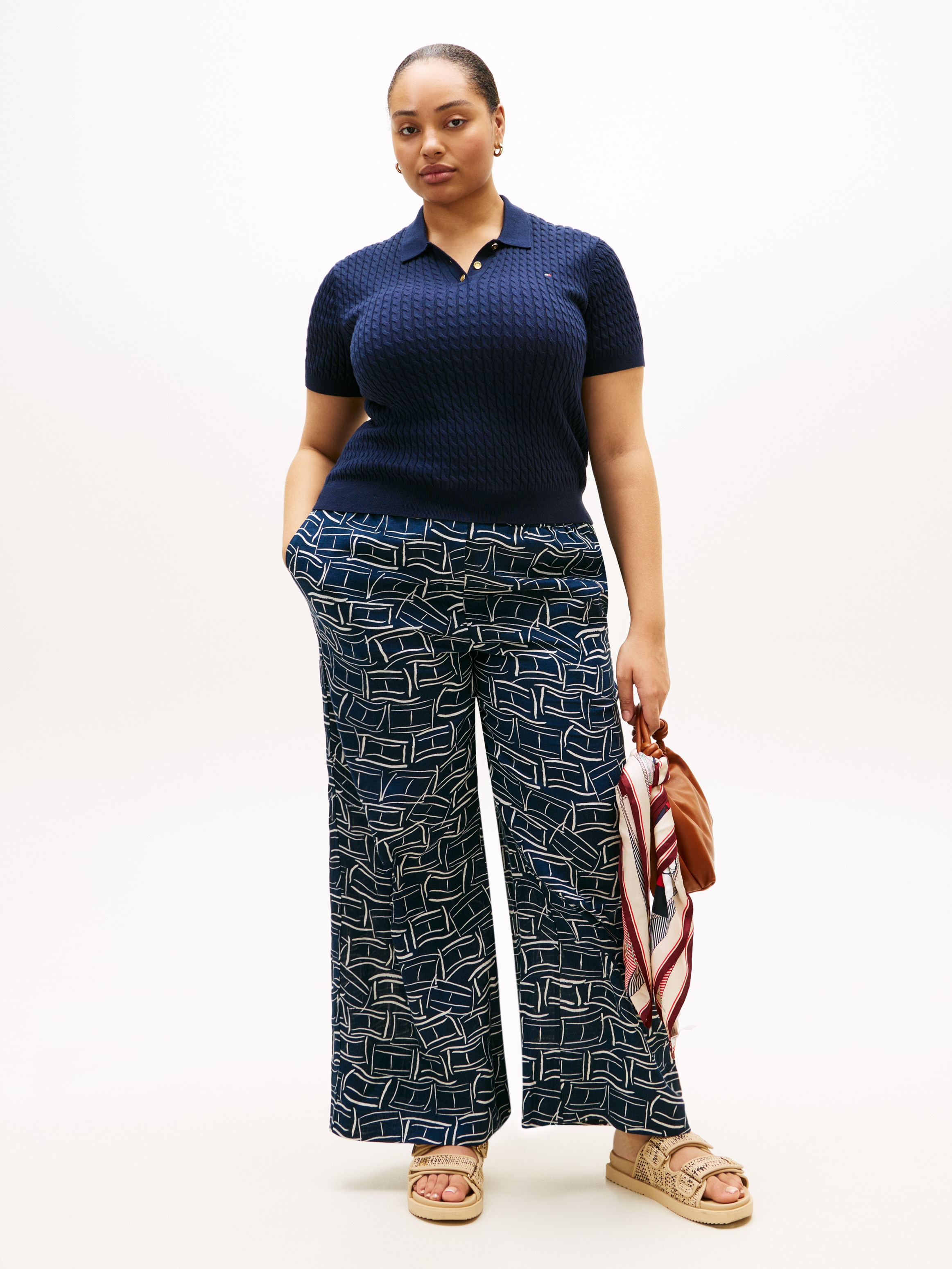 Tommy Hilfiger Curve Polokragenpullover »CRV CO CABLE FINE GG POLO S/S« in großen Größen, mit Zopfmuster