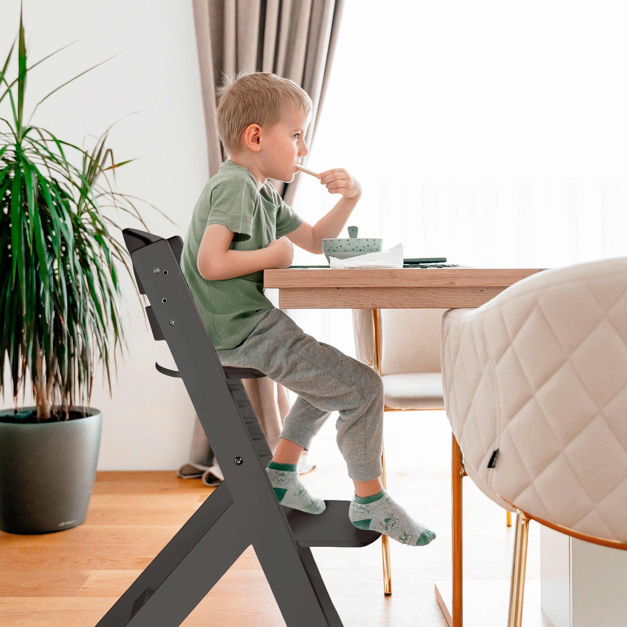 BabyGo Hochstuhl »Family, grey« ()