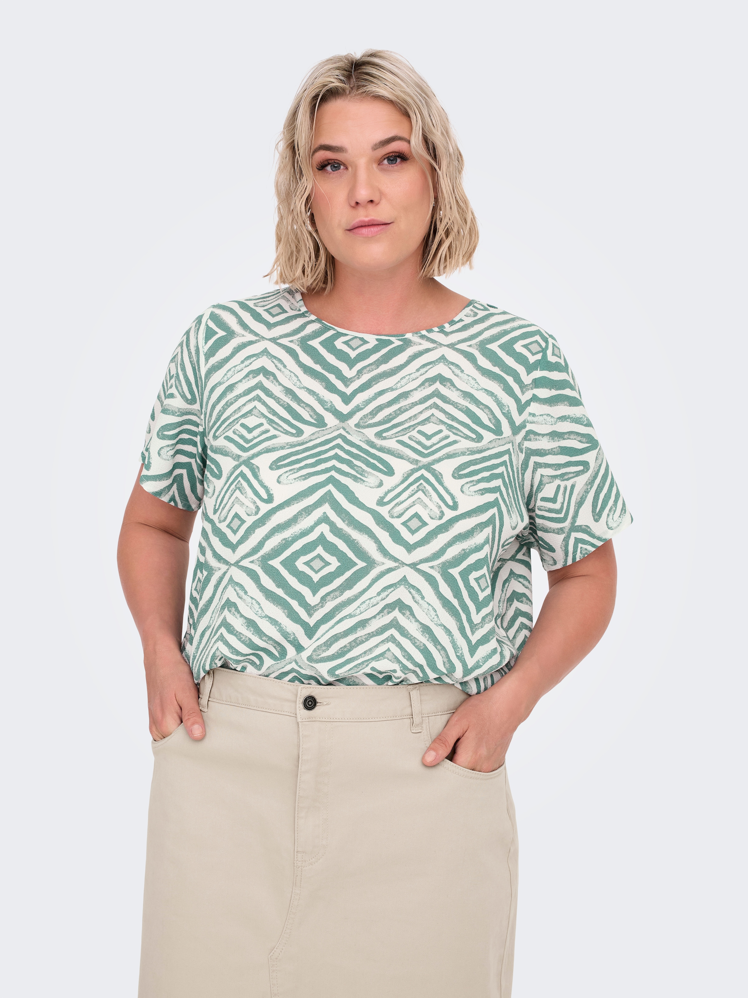 ONLY CARMAKOMA Shirtbluse »CARVICA SS TOP WVN NOOS«