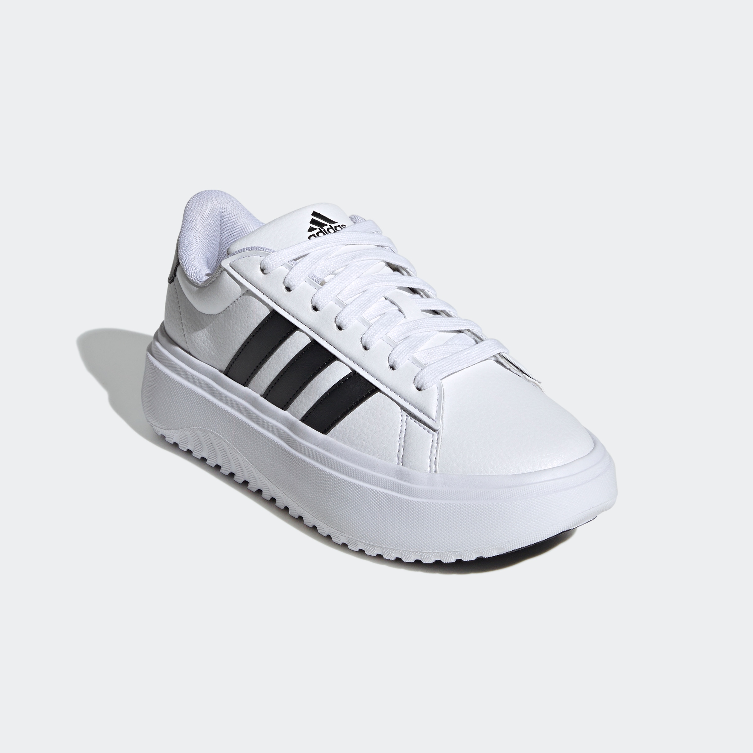 Sneaker »GRAND COURT PLATFORM«, Design auf den Spuren des adidas Superstar