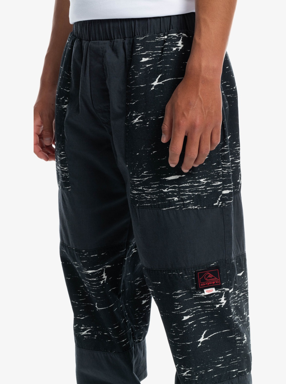 Quiksilver Jogger Pants »Quiksilver x Stranger Things Skull Rock«