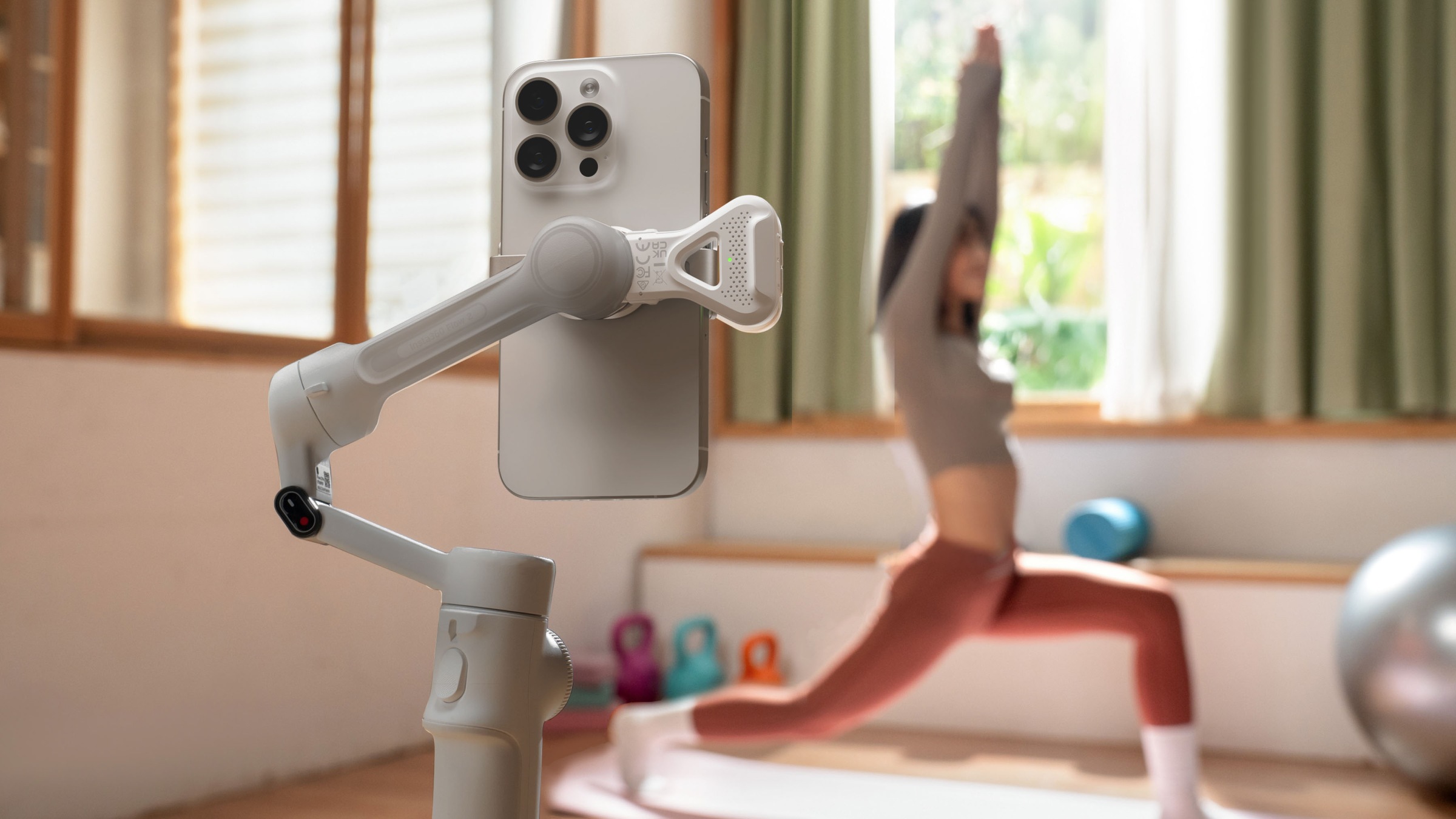 Insta360 Gimbal »Flow 2 AI Tracker Bundle«