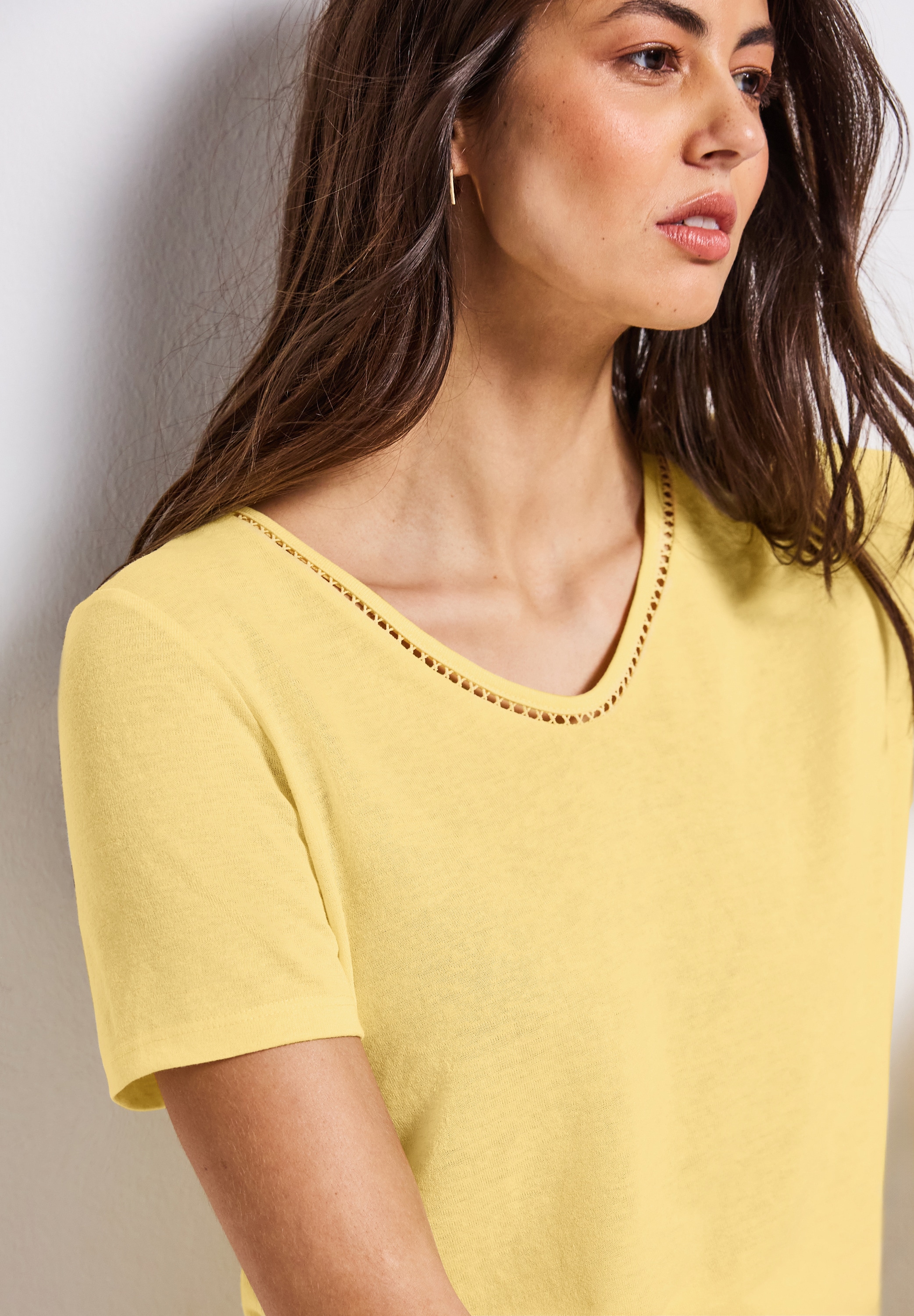 STREET ONE T-Shirt, mit Häkel-Details und Viskose