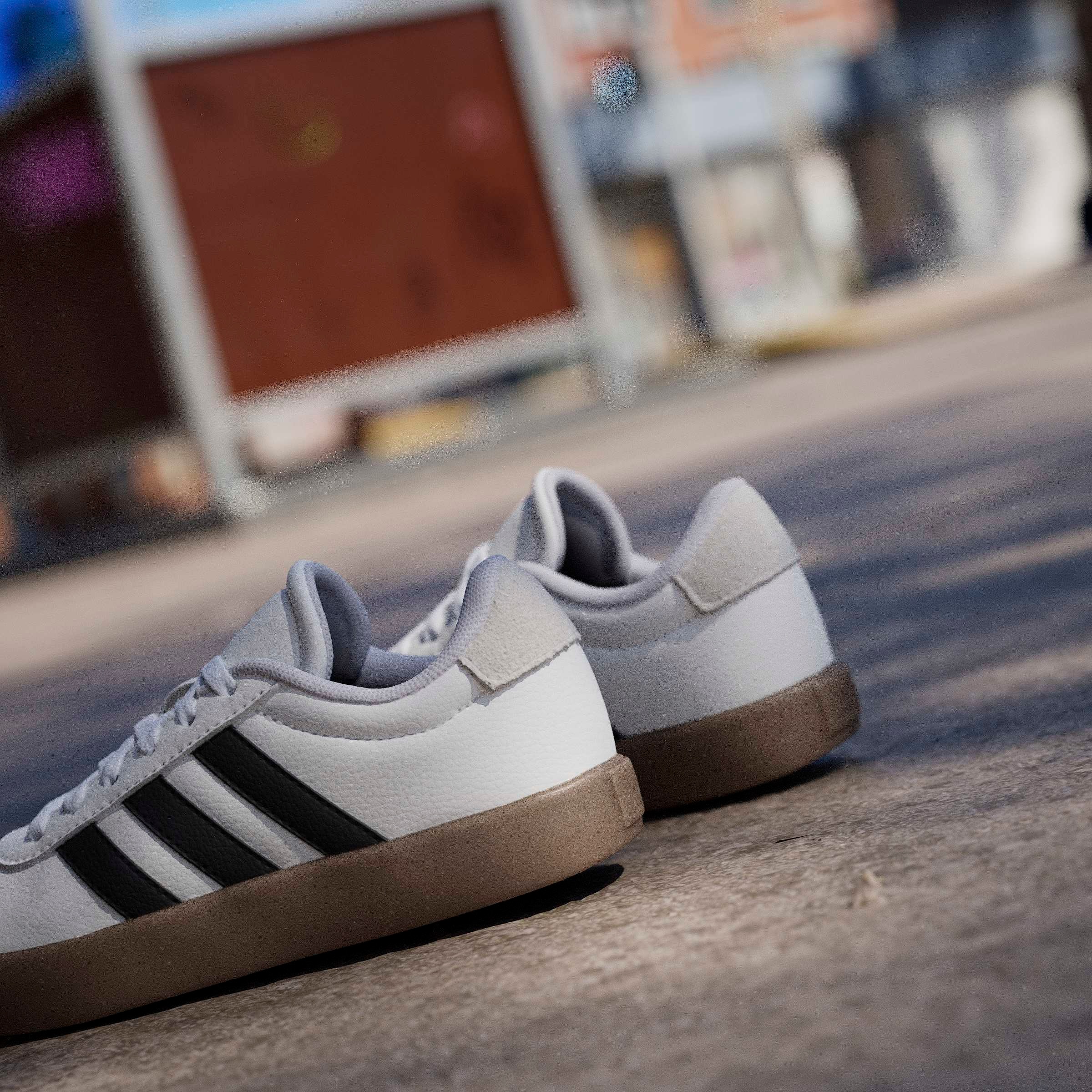 adidas Sportswear Sneaker »VL COURT 3.0«  inspiriert vom Design des adidas samba, für Kinder