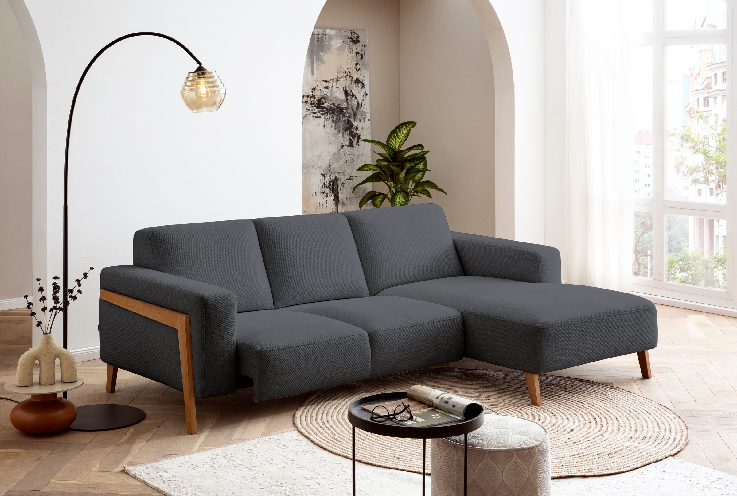 exxpo - sofa fashion Ecksofa »Starr Scandic Design, tolle Verarbeitung, bequem, Sichtholz am Armteil«, L-Form, wahlw. elektrische Sitztiefenverstellung, Massivholzfüße