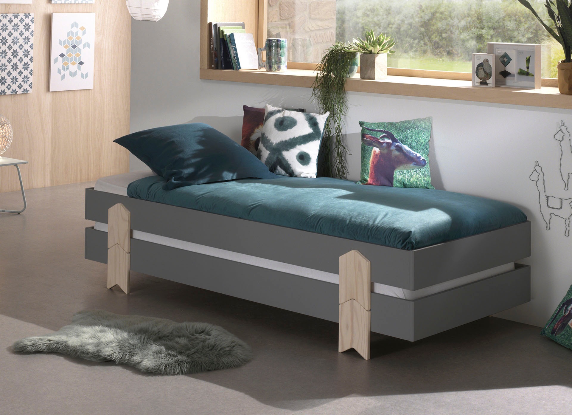 Vipack Kinderbett »Modulo« Made in Europe,  Jugendbett, Einzelbett, Stapelbett mit Füßen in Pfeiloptik