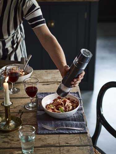 Cuisinart Gewürzmühle »SG6BE«, 2 Behältern, inkl. Ladestation, Messbecher und Auffangschale