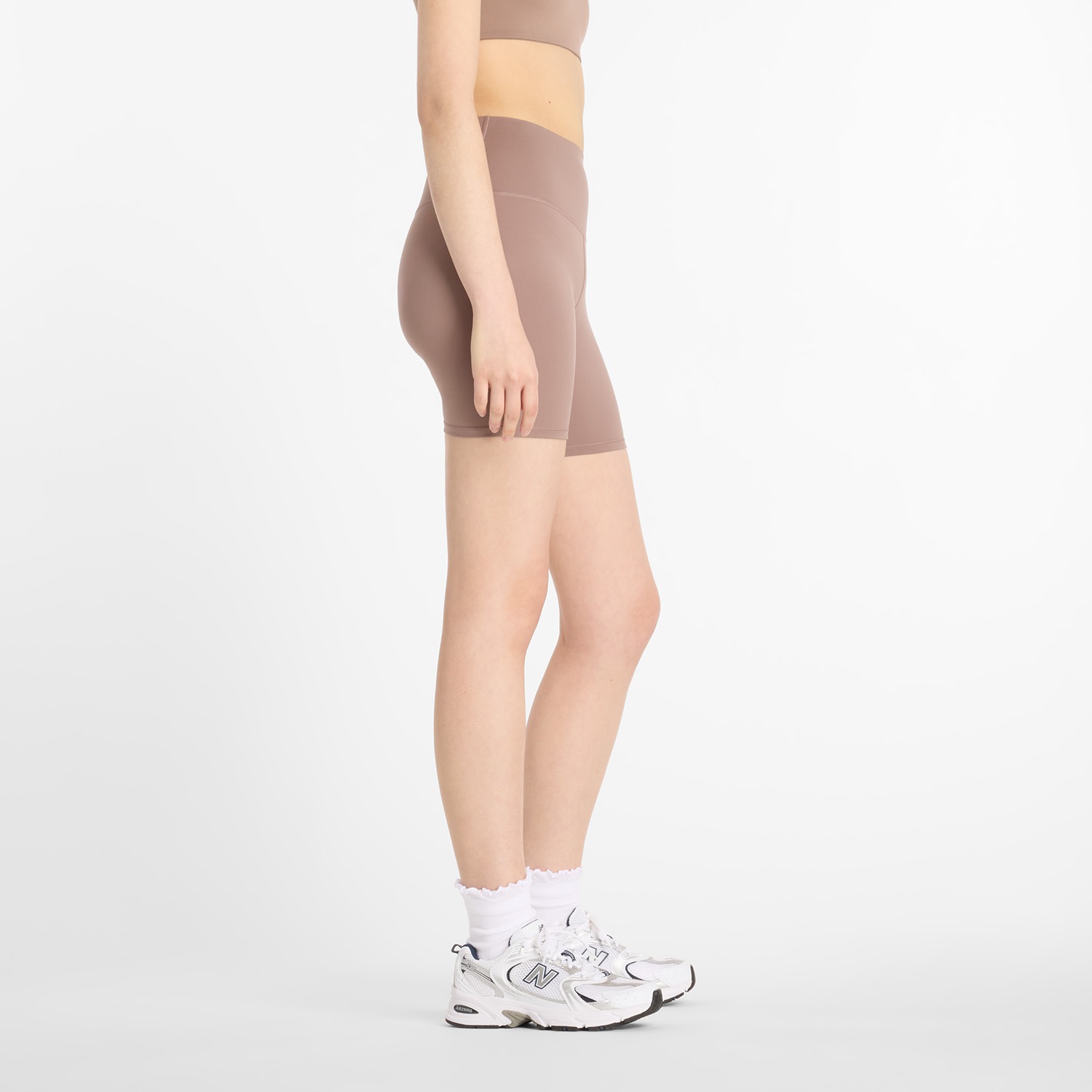 New Balance Laufshorts »Harmony High Rise Short 6"«
