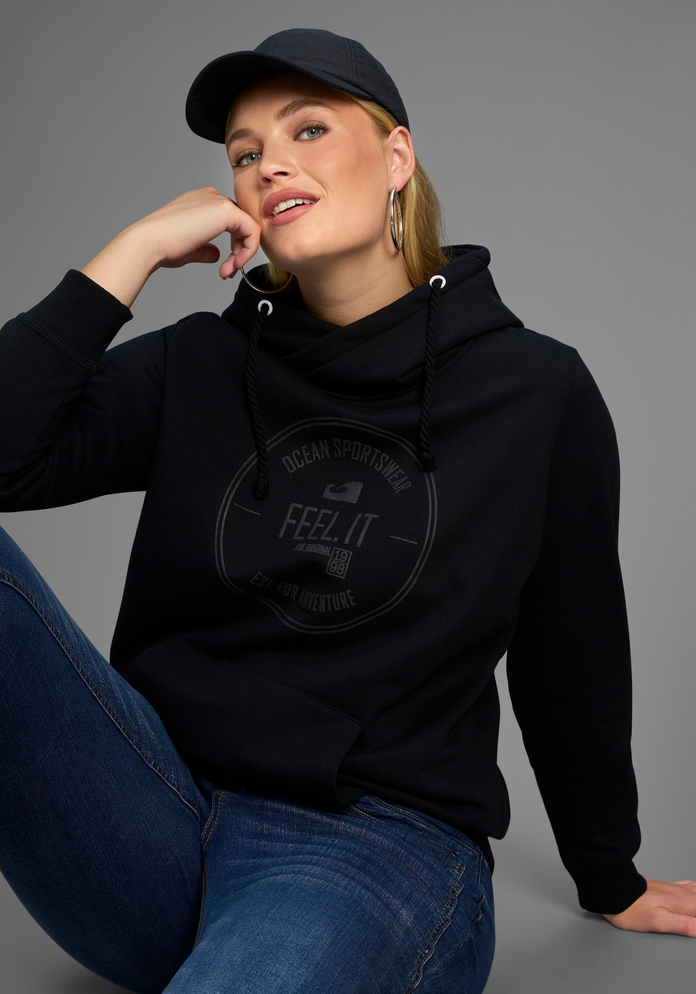 Ocean Sportswear Kapuzensweatshirt, Langarm, figurumspielender Schnitt, aus elastischem Material