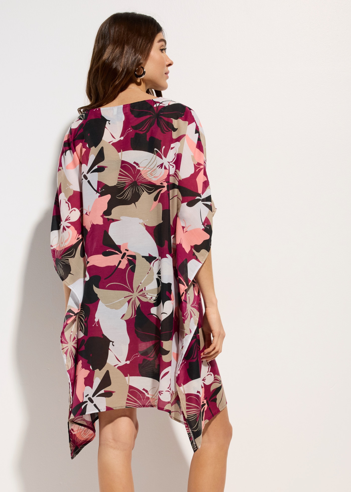 bonprix Tunikakleid Oversize-Passform, Kurzarm-Design, aus Polyester, mit Druck