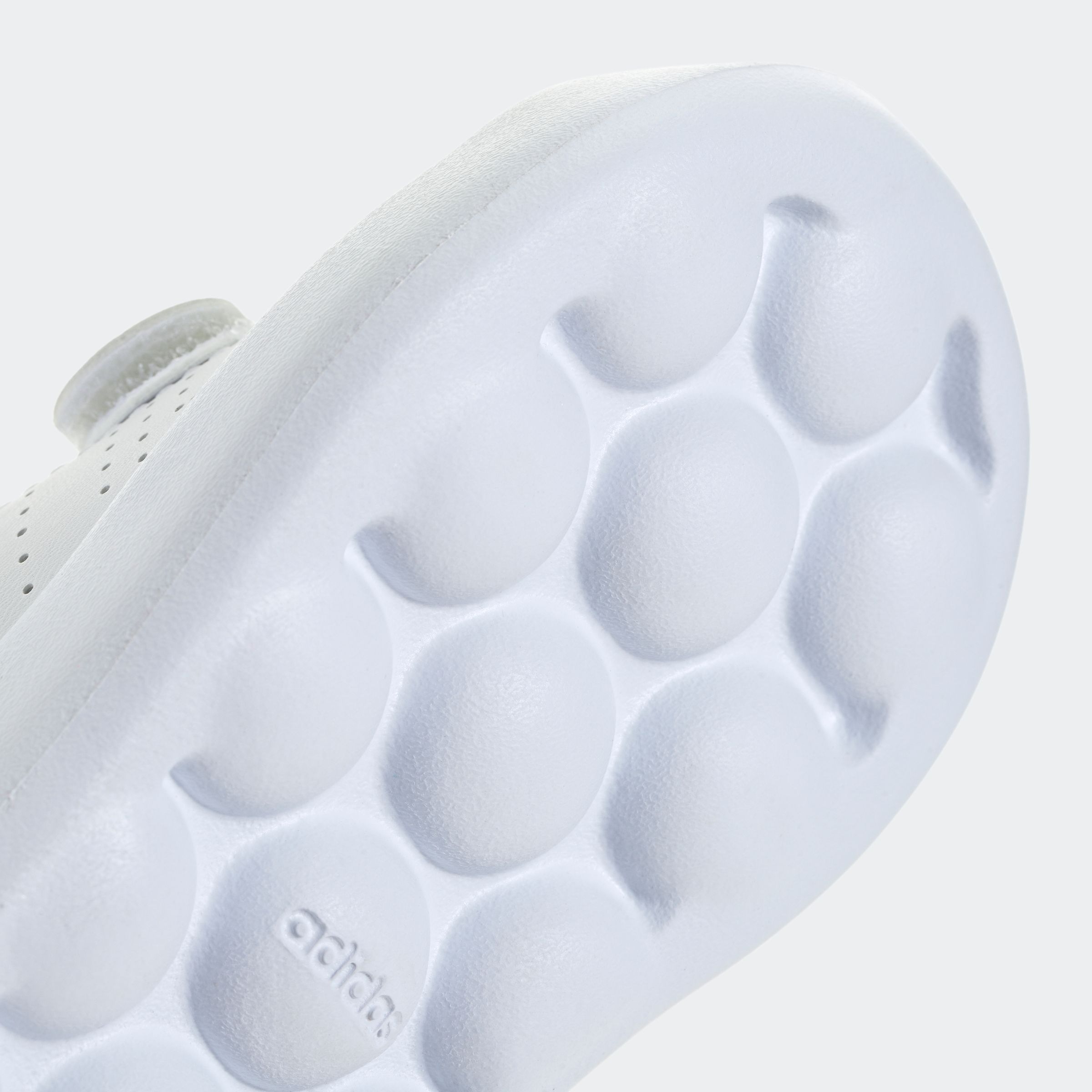 adidas Sportswear Klettschuh »ADVANTAGE KIDS«, Design auf den Spuren des adidas Stan Smith, für Kinder