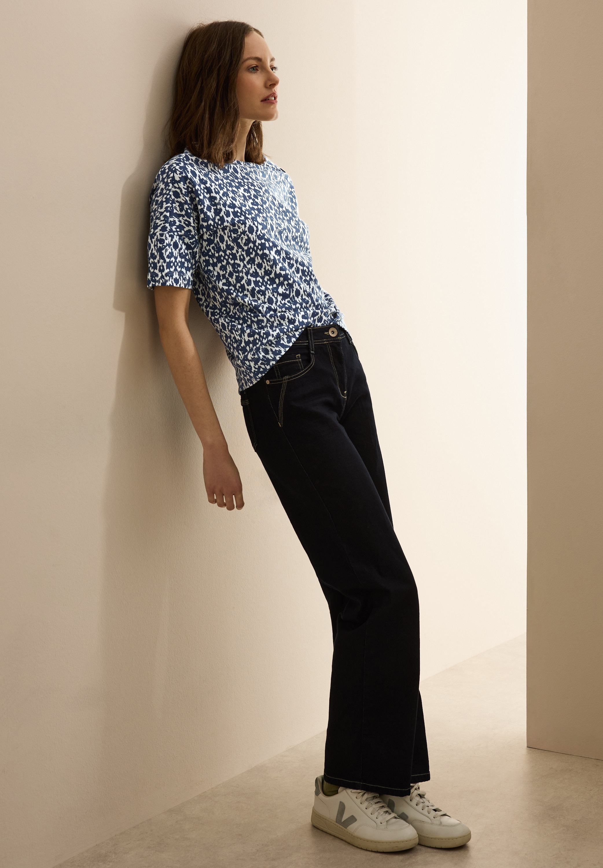 Cecil Print-Shirt, mit Minimalprint und Knopfdetail