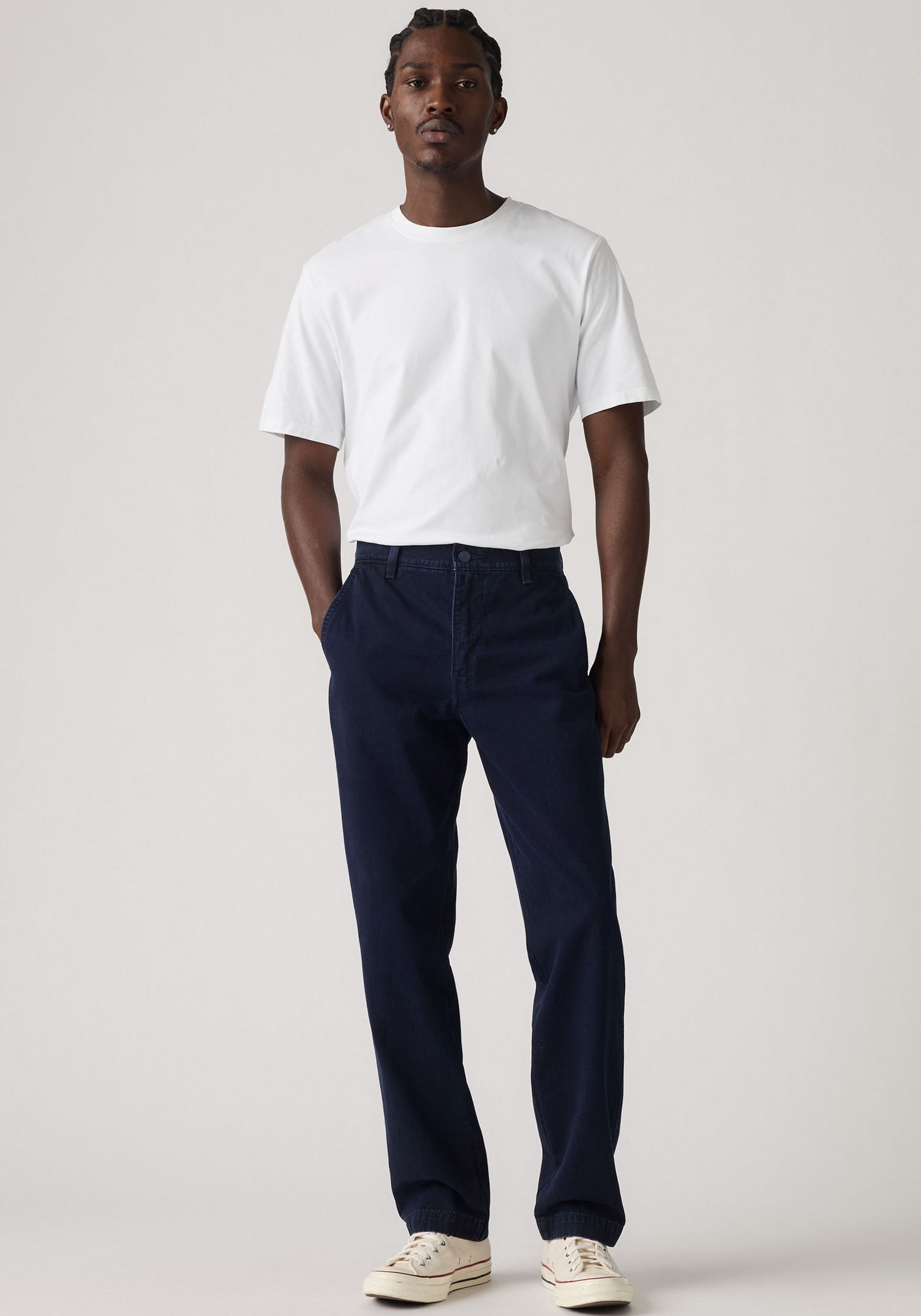 Levi's® Chinohose »LV Hose XX CHINO AUTHENTIC RLX«, bequeme Passform