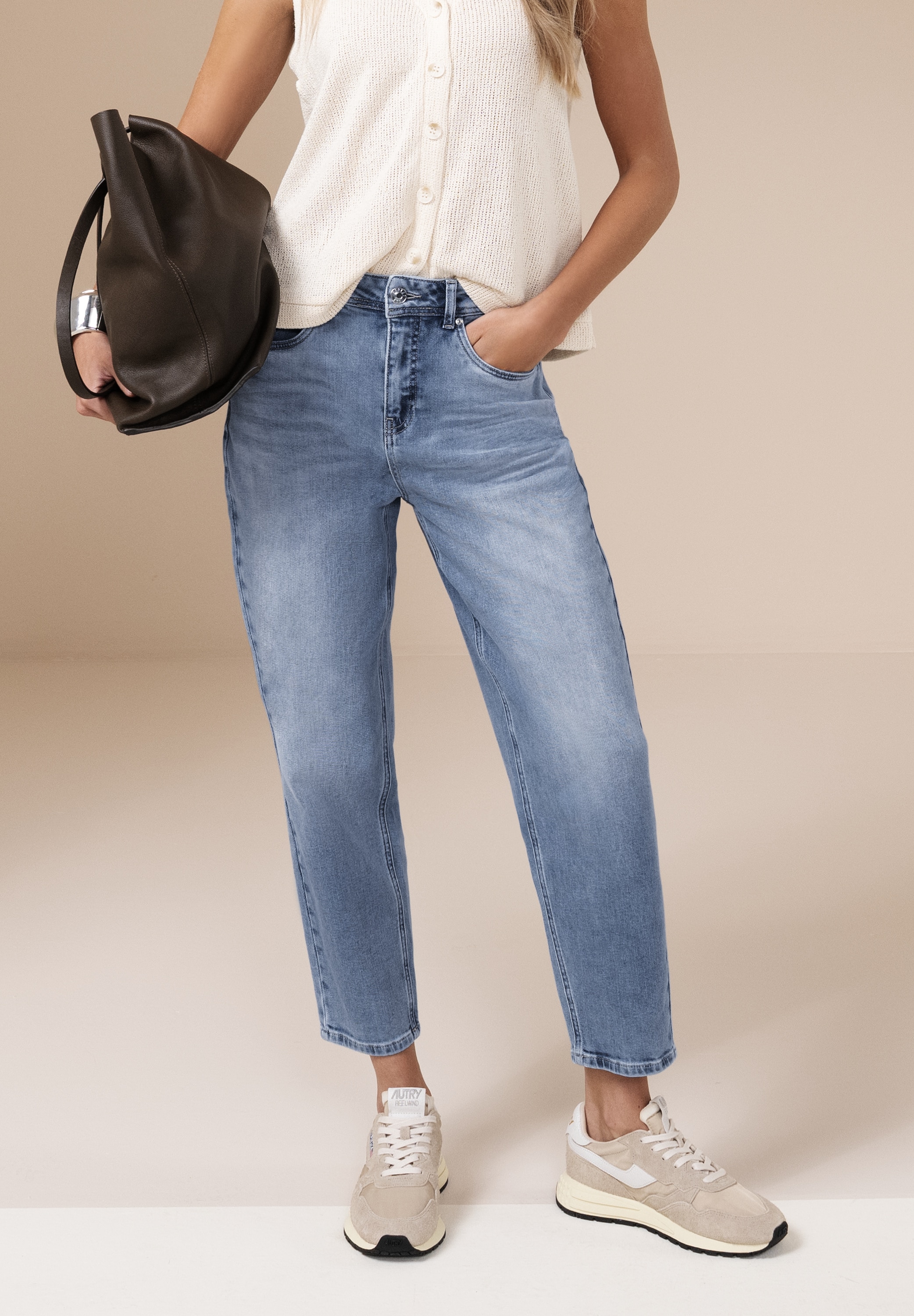 STREET ONE 5-Pocket-Jeans »Style Karlie Barrel« im 5-Pocket-Style und mit Stretch