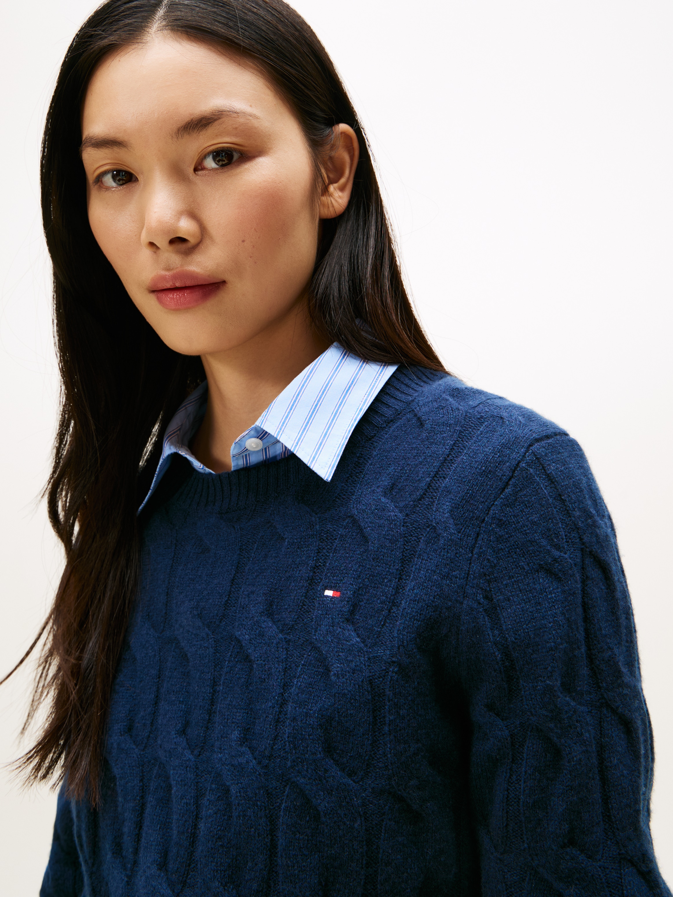 Tommy Hilfiger Strickpullover »SOFT WOOL CABLE C-NK« Wolle, mit Zopfmuster