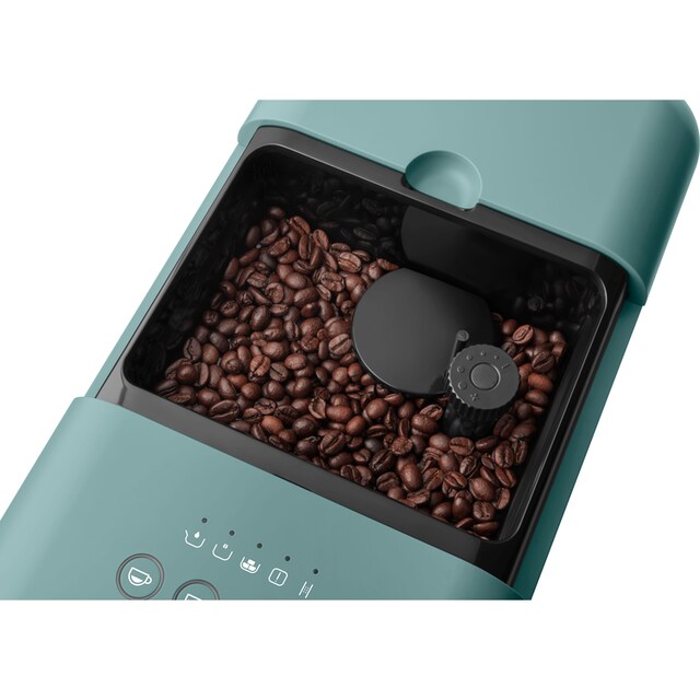 Smeg Kaffeevollautomat »BCC02EGMEU« jetzt bei OTTO