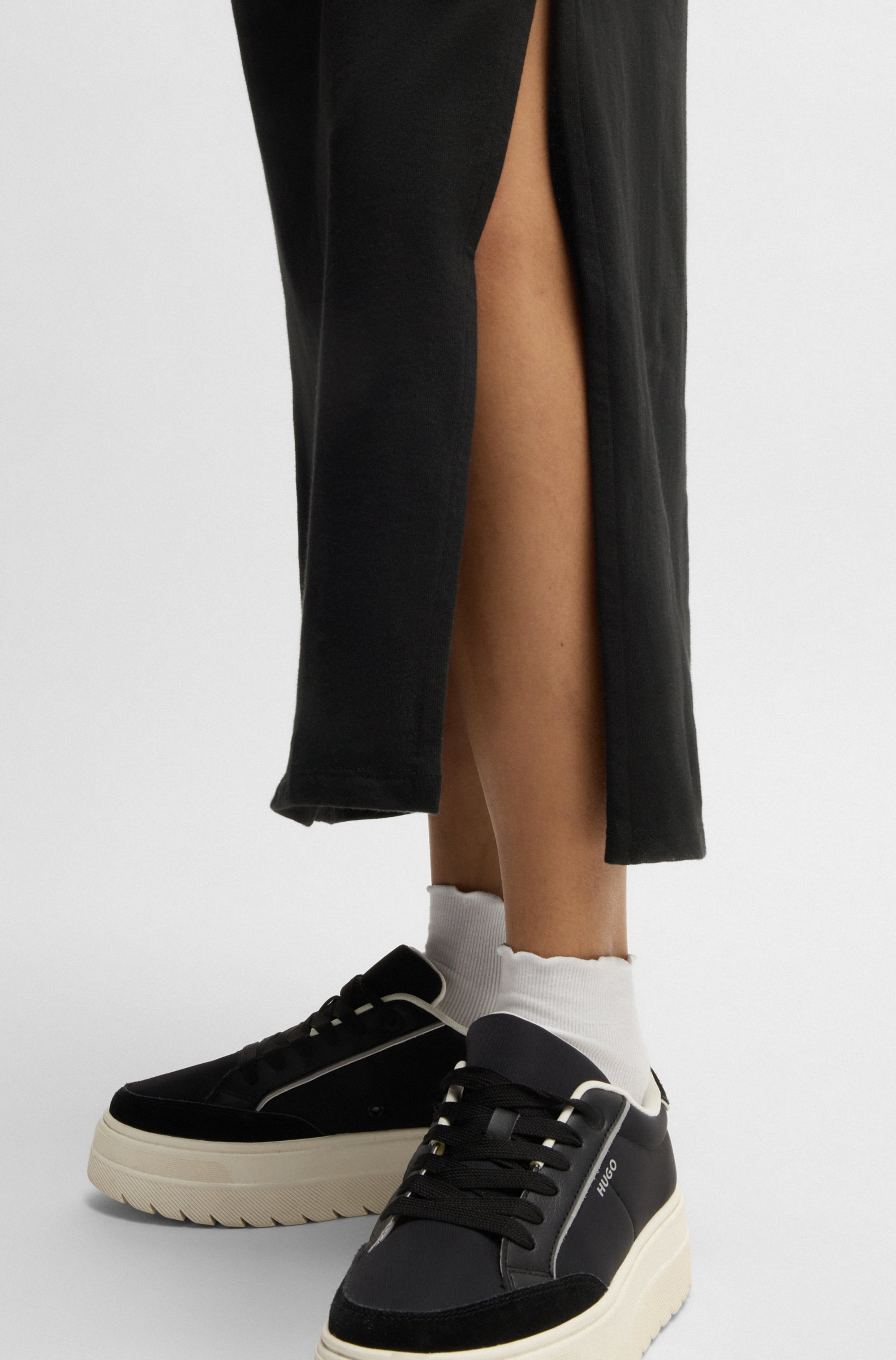 HUGO Blue Jerseykleid »Nalle«, mit Logostickerei Jersey Oversized mit Schlitz