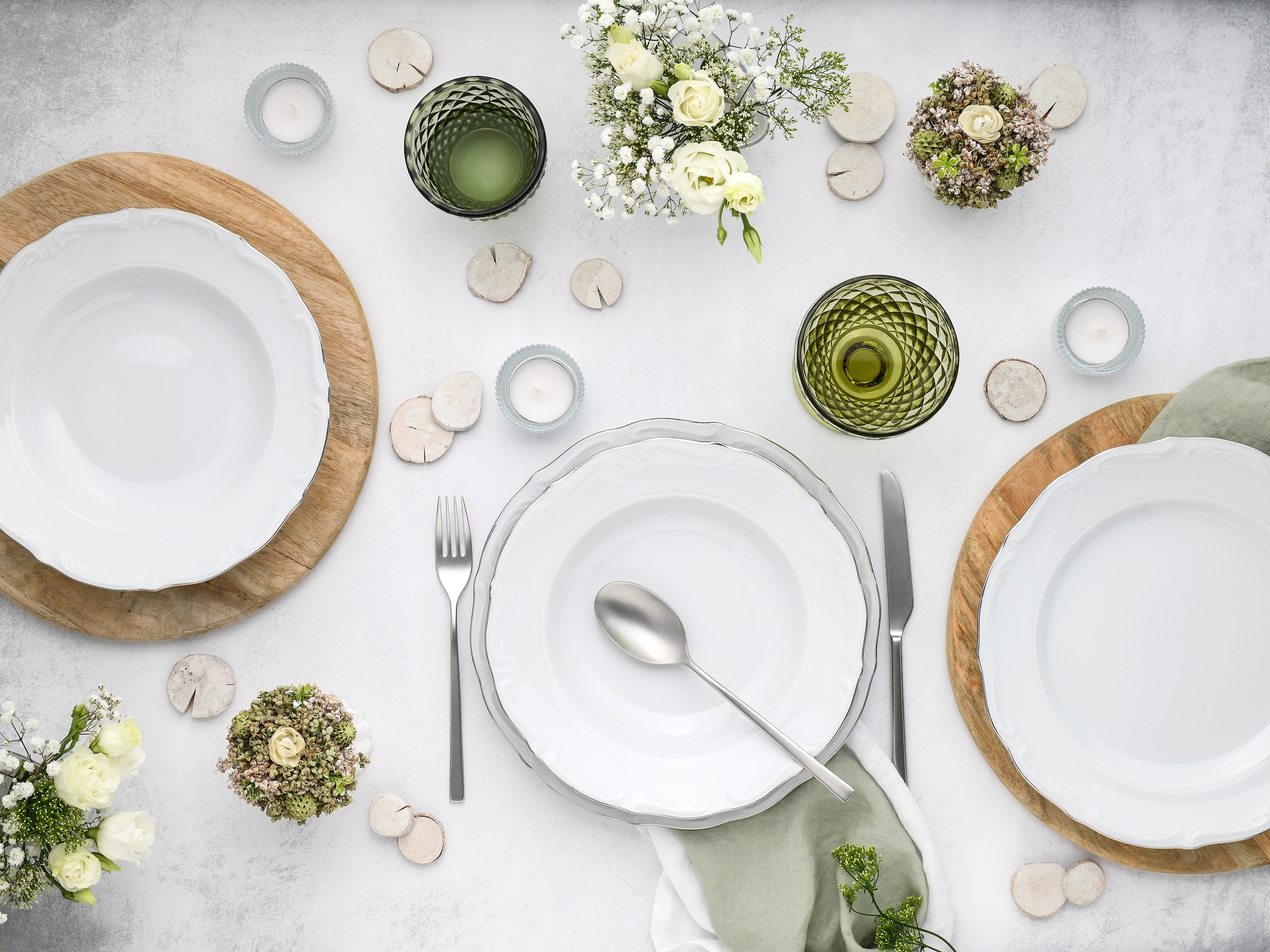 CreaTable Tafelservice »Maria Theresia, Tafel-Service 12-tlg« Teller Set, Traditionelle Porzellanform