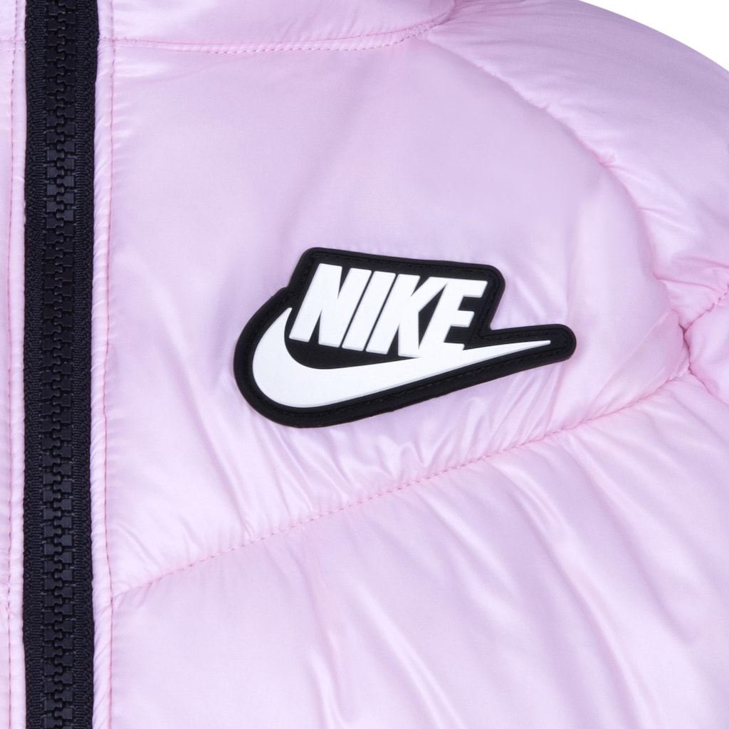 Nike Sportswear Steppjacke »CHEVRON SOLID PUFFER JACKET - für Kinder«, mit Kapuze