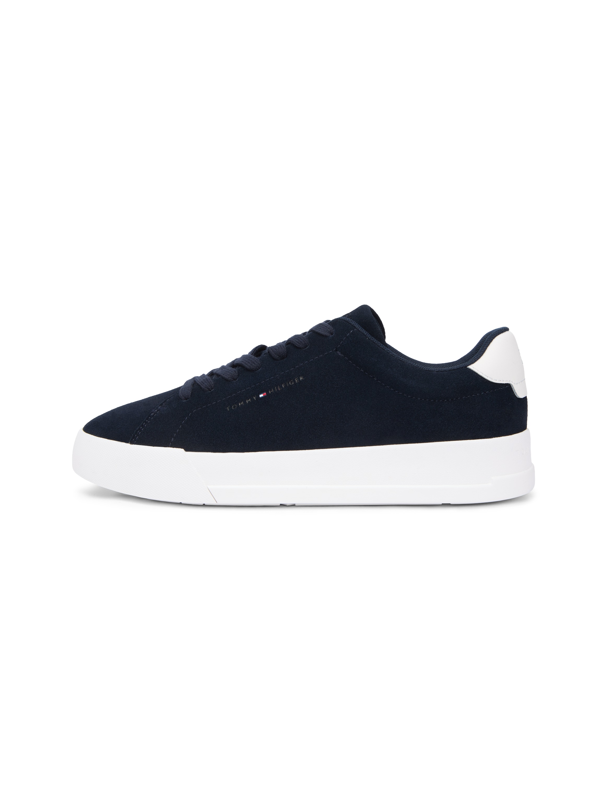 Tommy Hilfiger Sneaker »TH COURT CORE SUEDE«  Freizeitschuh, Halbschuh, Schnürschuh mit seitlicher Logoprägung