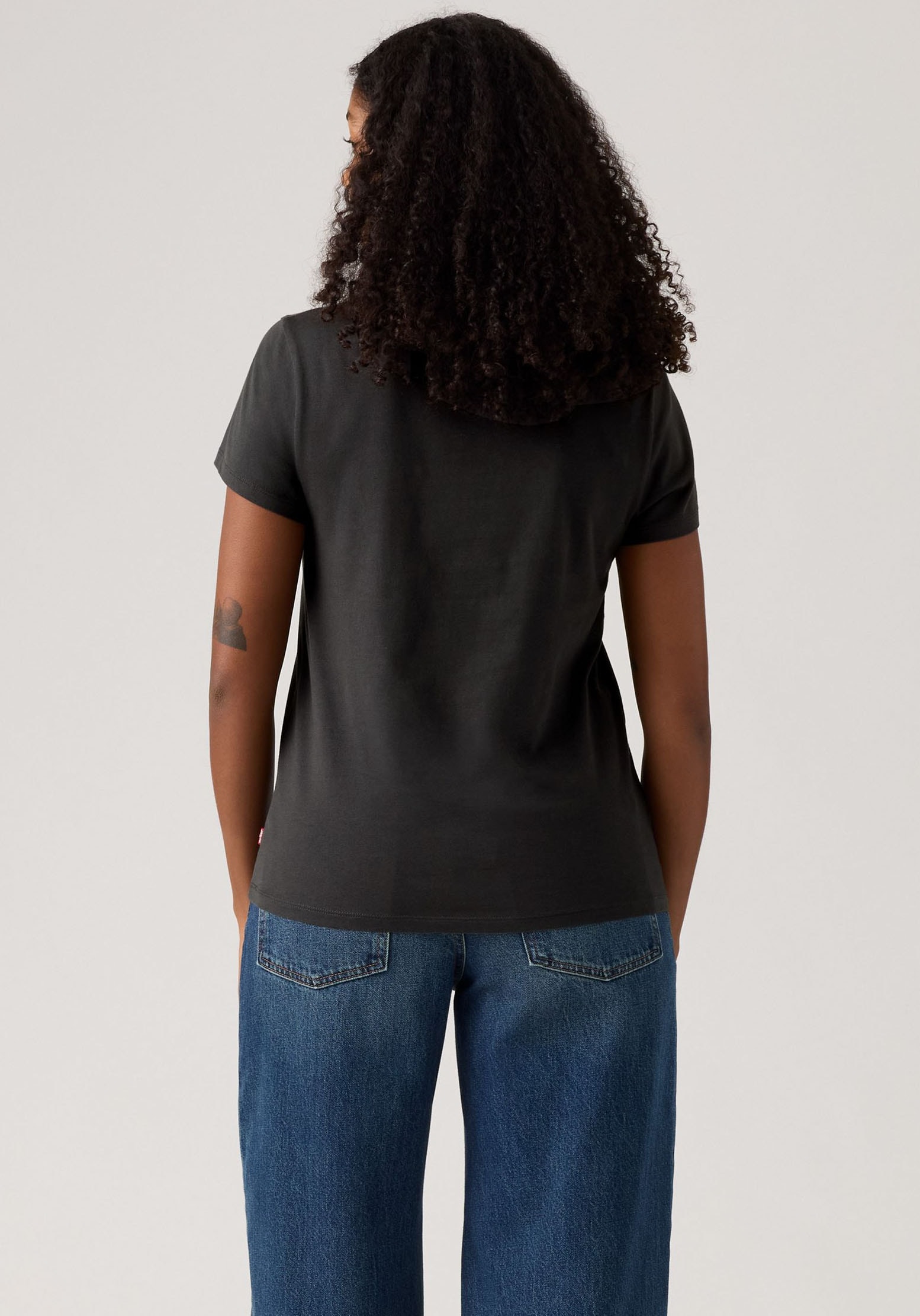 Levi's® T-Shirt »LV T-Shirt THE PERFECT TEE NEUTRALS«