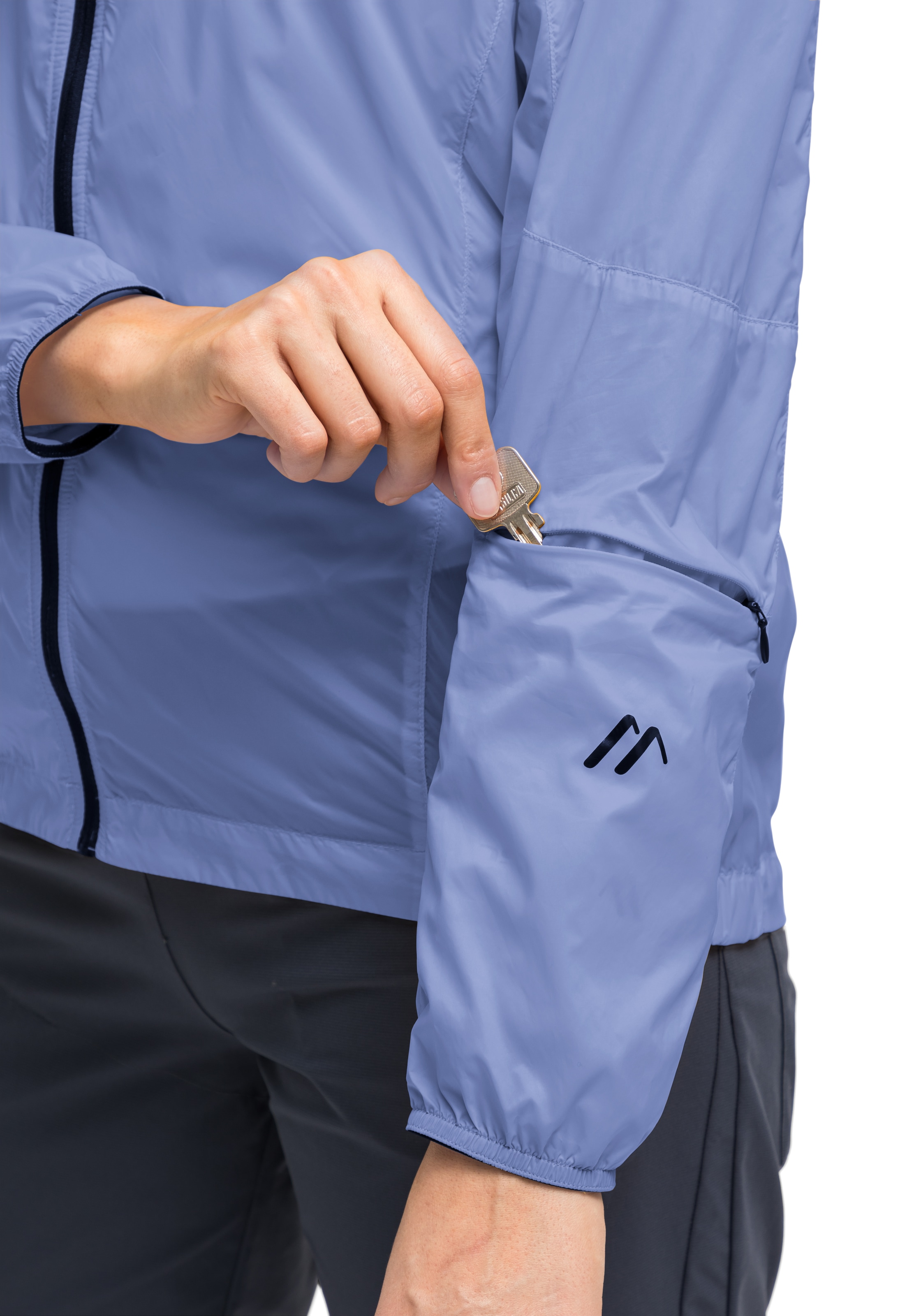 Maier Sports Funktionsjacke »Feathery W«, Leichte Windjacke mit besonders kleinem Packmaß