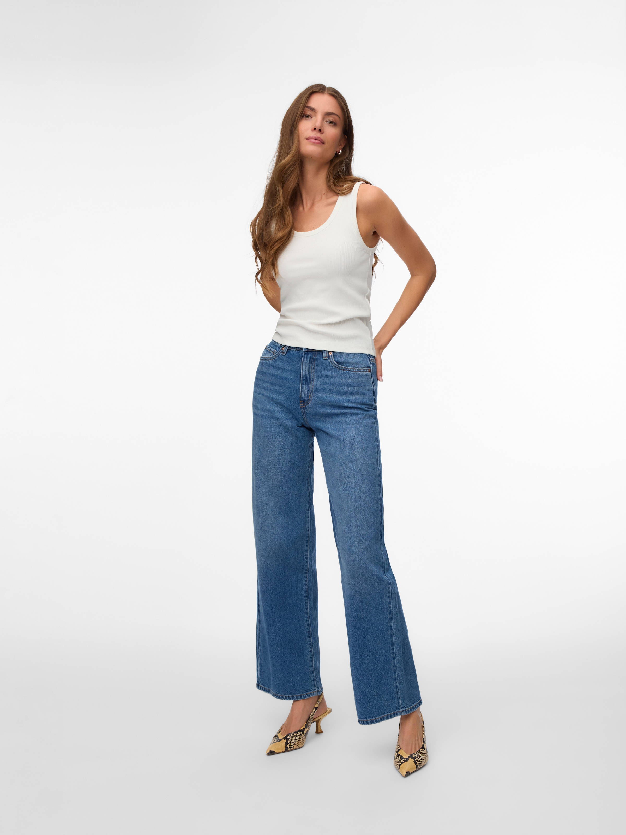 Vero Moda Tanktop »VMCHLOE SL SHORT TANK TOP NOOS« Baumwollmischung