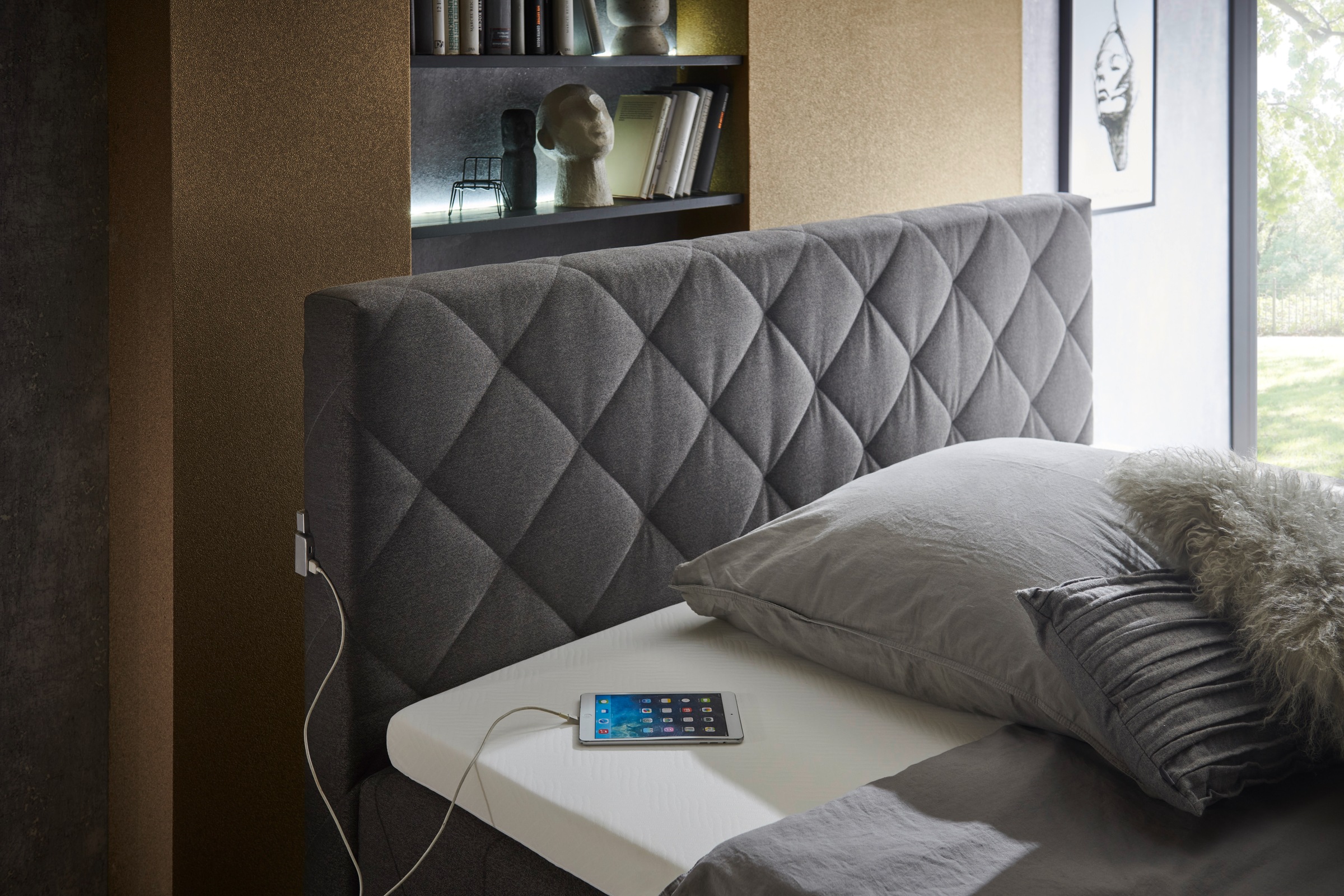 meise.möbel Boxspringbett »Messina«, inkl. Bettkasten, LED-Beleuchtung und Topper