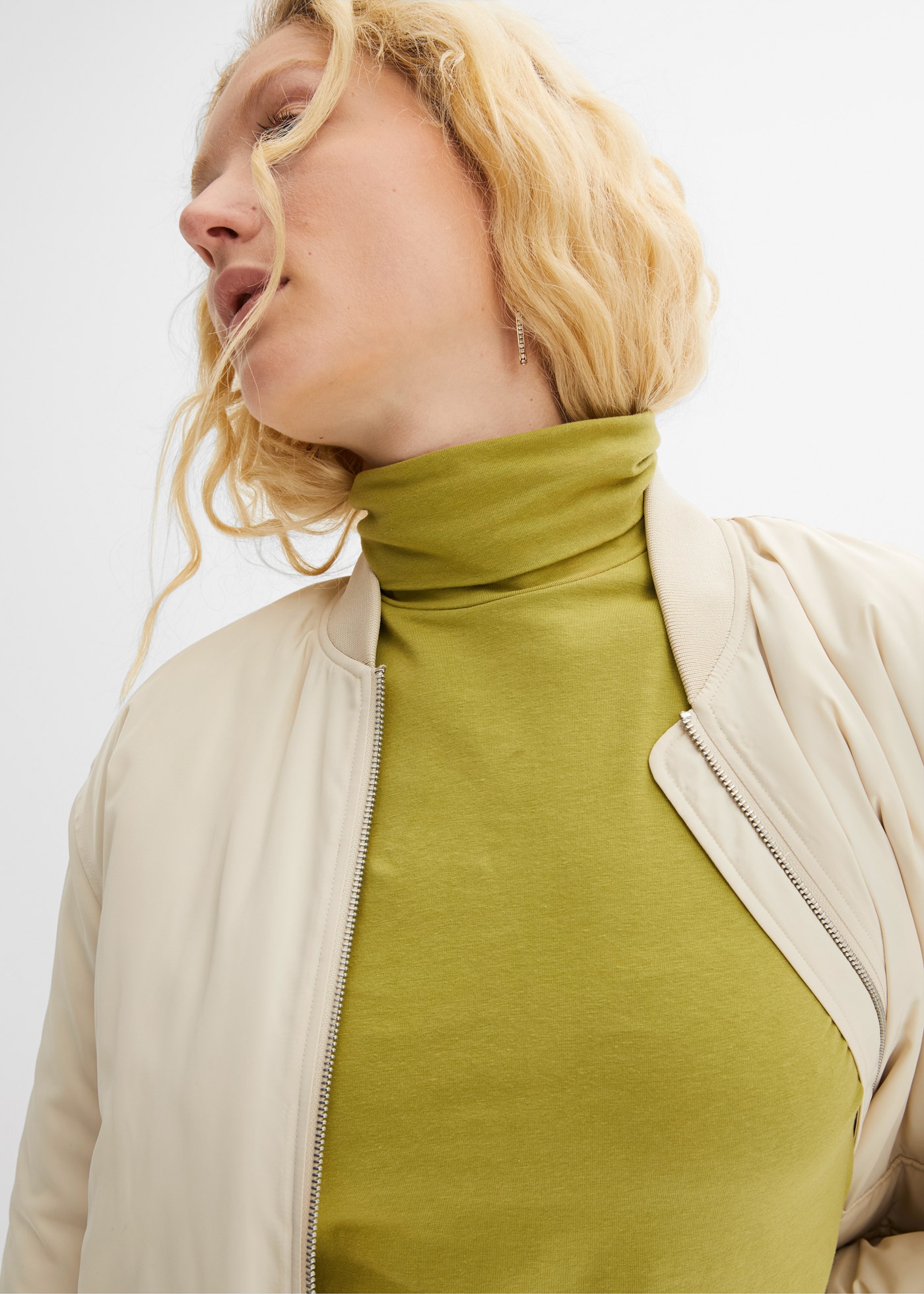 bonprix Langarmshirt »Langarmshirt mit reiner Baumwolle« schmale Passform, mit Rollkragen, ohne Verschluss