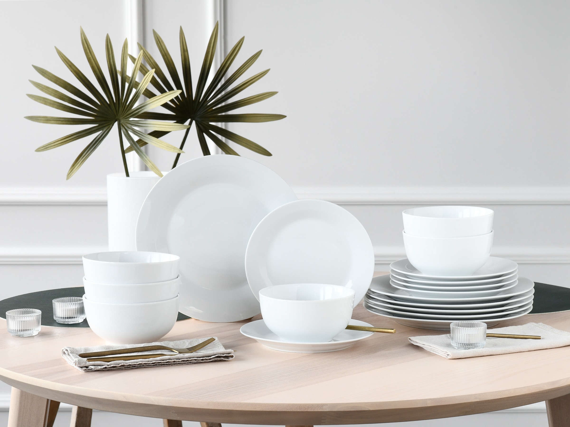 CreaTable Teller-Set »BASE Weiß, Tellerset 18-tlg.« Klassisch, Zeitlos, Der Alleskönner