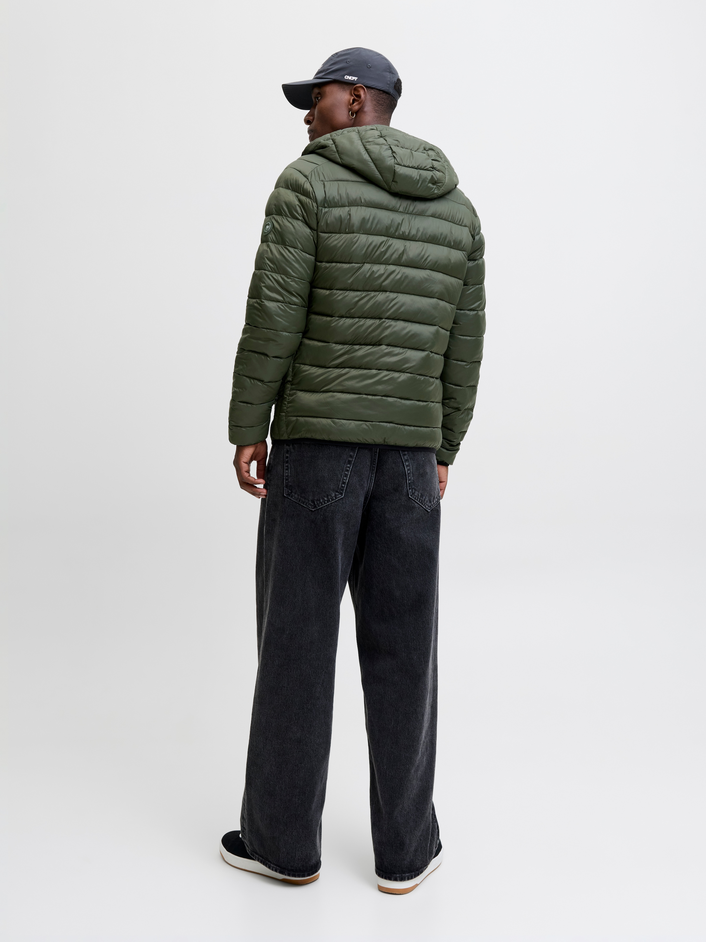 Jack & Jones Steppjacke »JJEBRADLEY LIGHT PUFFER HOOD NOOS«, mit Kapuze