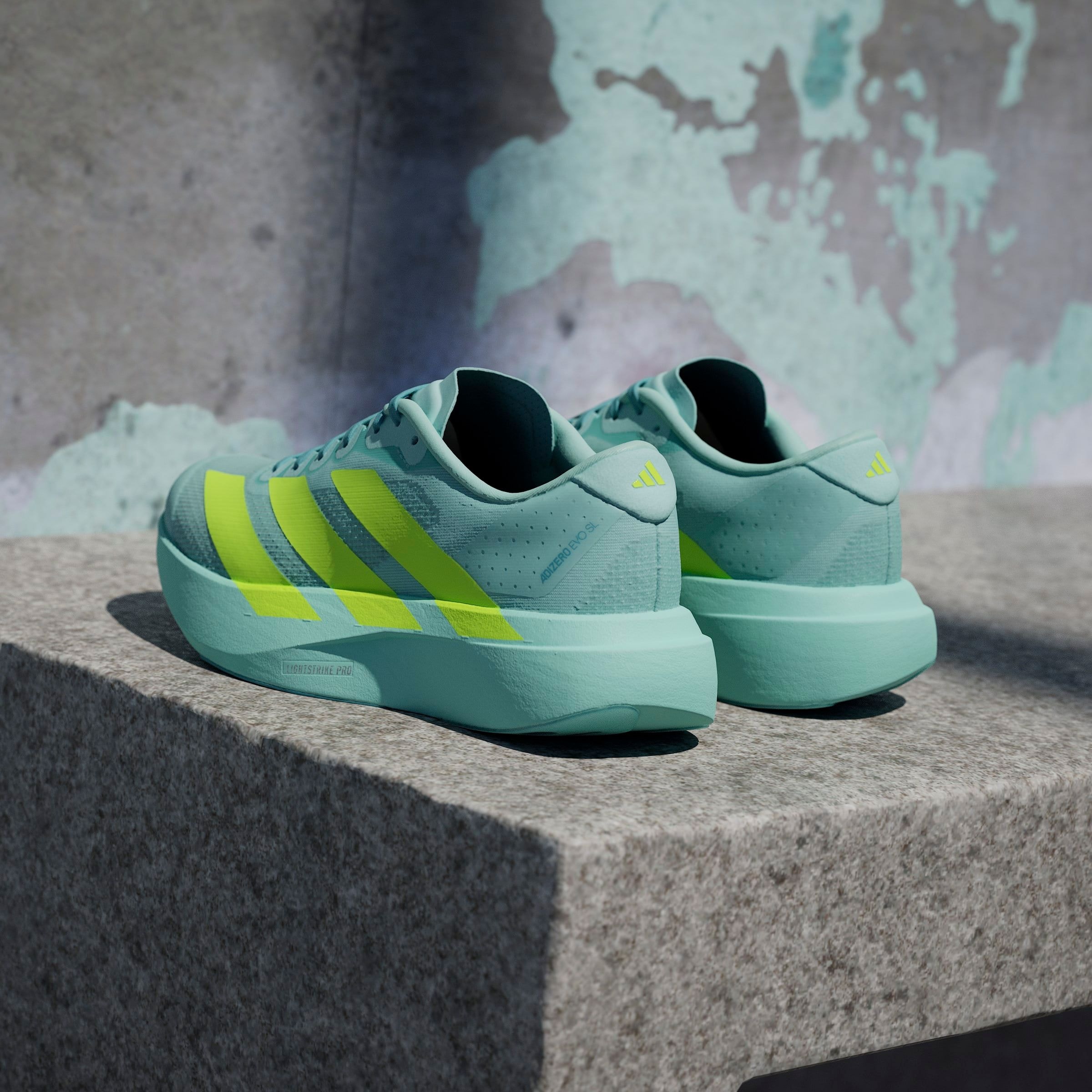 adidas Performance Laufschuh »ADIZERO EVO SL«, angelehnt an das Design vom Adios Pro Evo