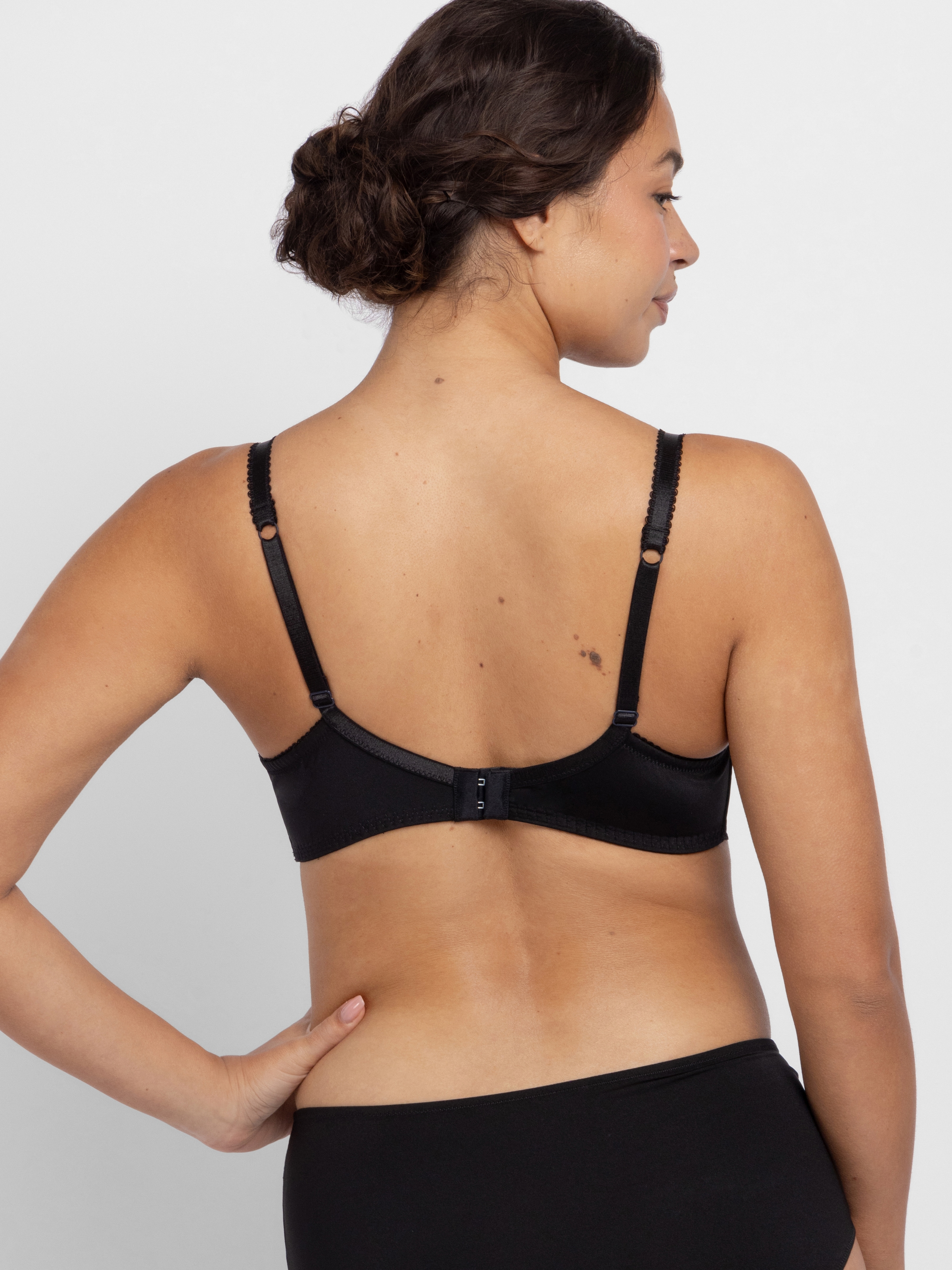 Dorina Bügel-BH »Celine« 2er Pack,  Mikrofaser-Rückenflügel mit Power-Mesh