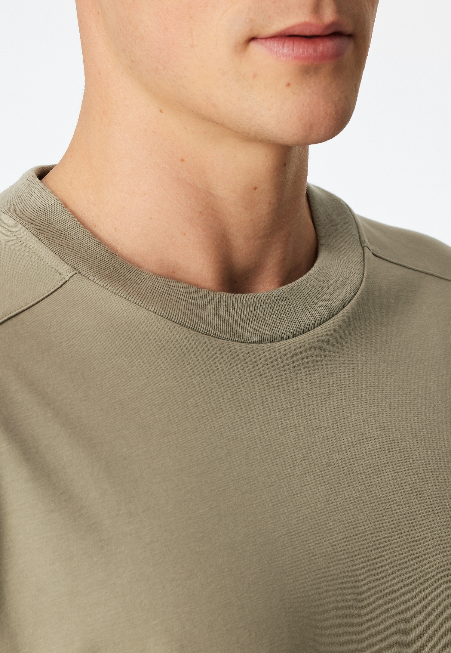 Schiesser Shorty »Modern Nightwear« 2 mit Rundhalsausschnitt und kurzem Arm, leichter Oversize-Fit