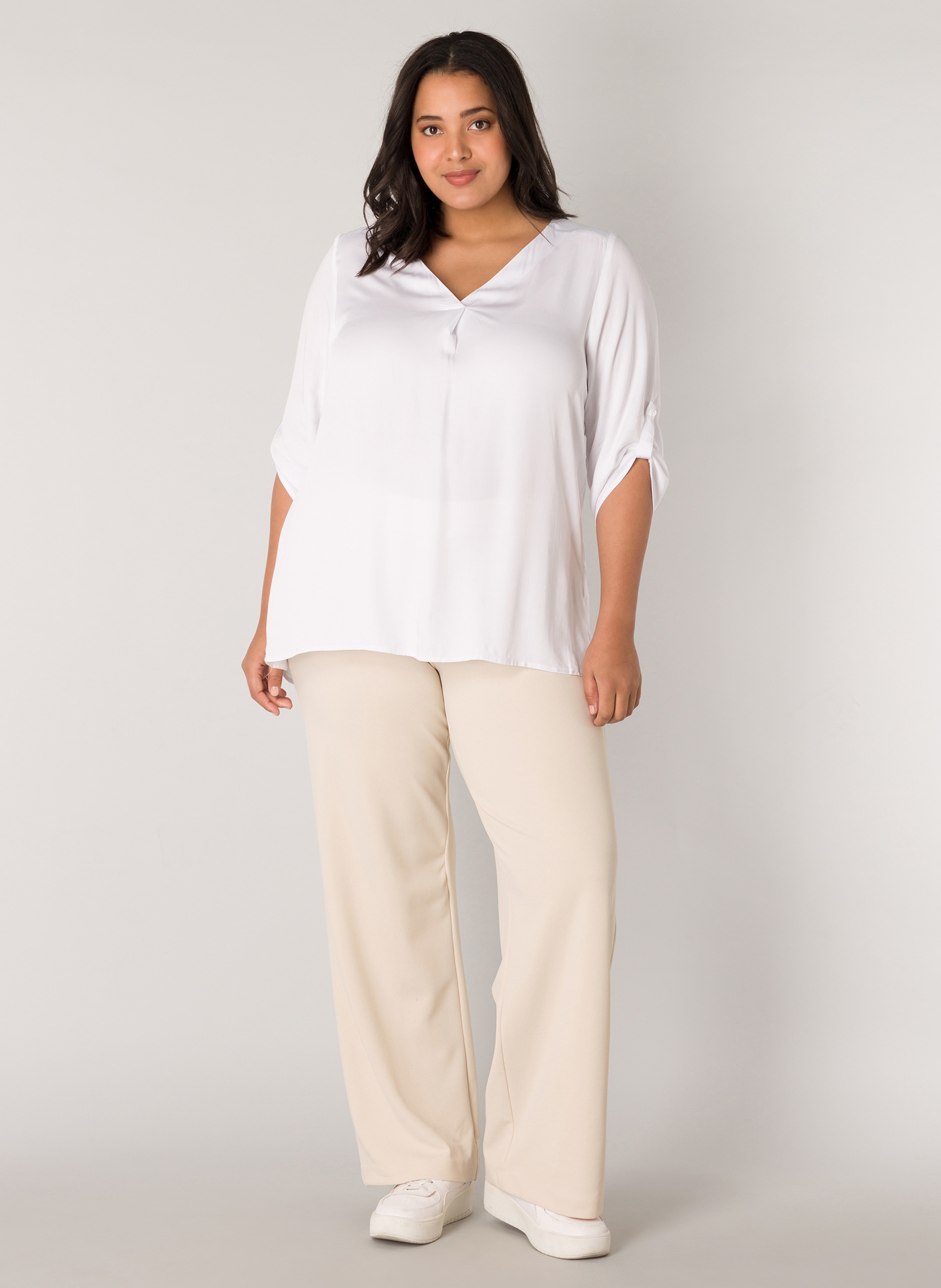 Base Level Curvy Shirtbluse »Yanina«, mit V-Ausschnitt