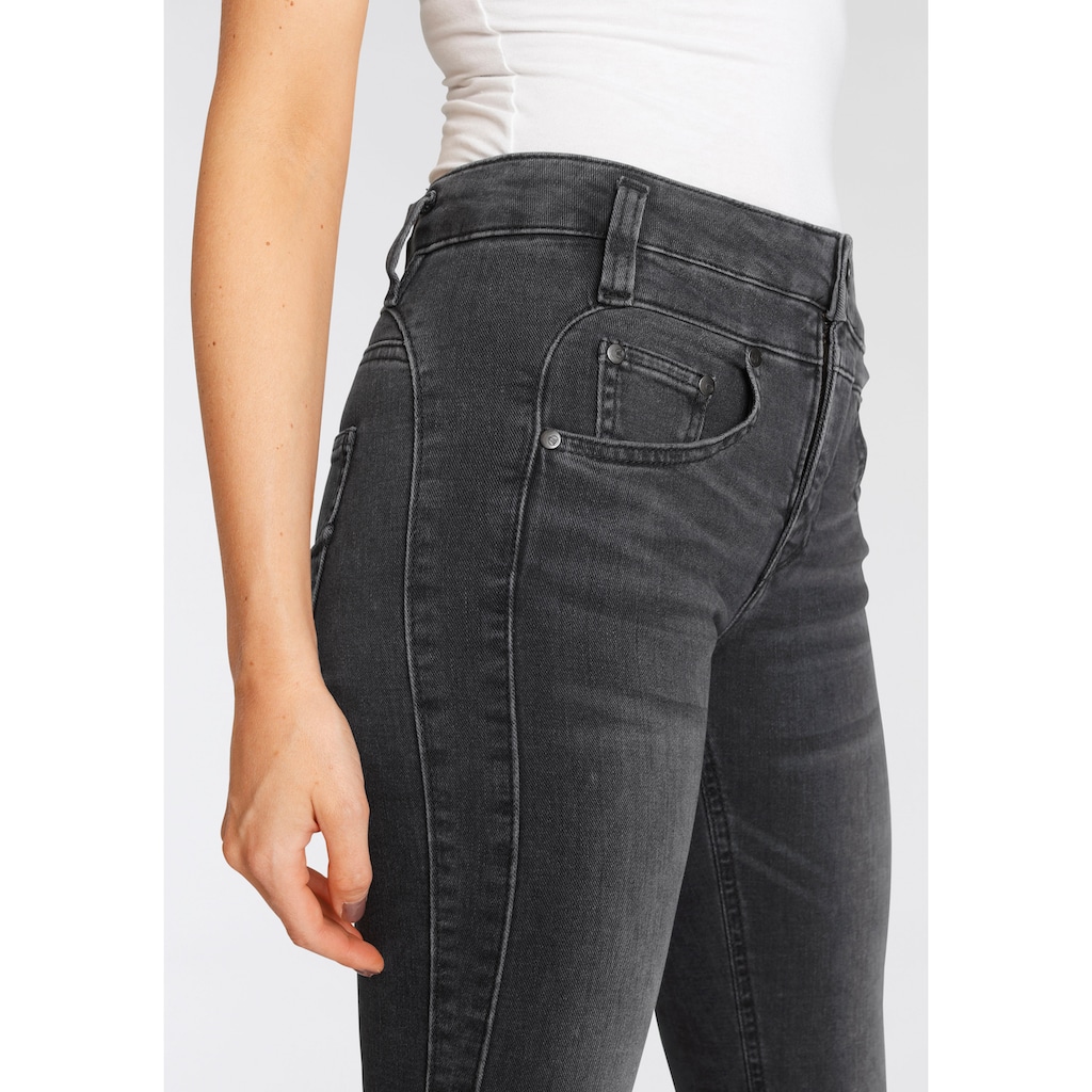 Herrlicher Slim-fit-Jeans »SHARP SLIM«