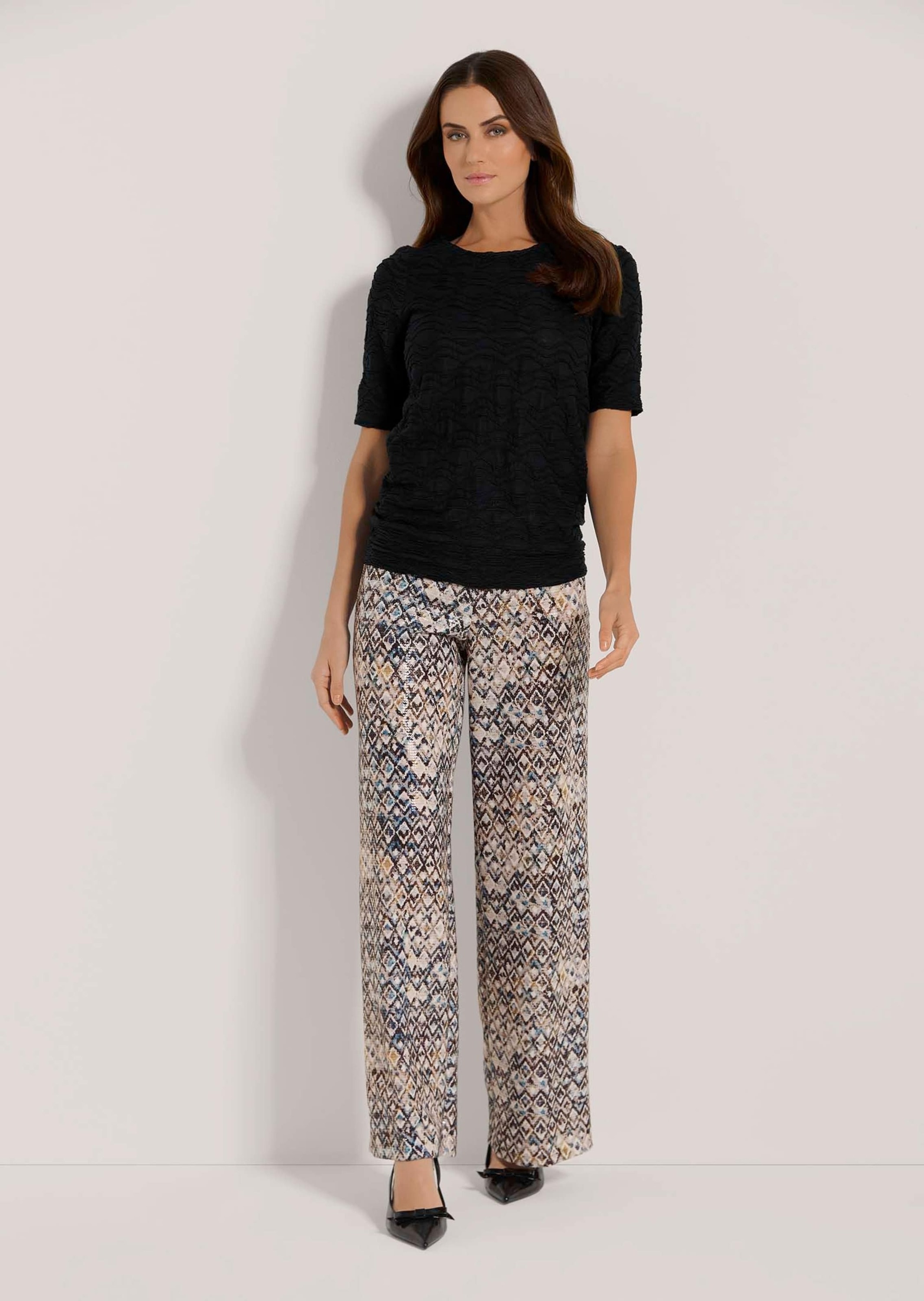 MADELEINE Kurzarmshirt »Strukturshirt Viskoseshirt mit Rundhalsausschnitt«