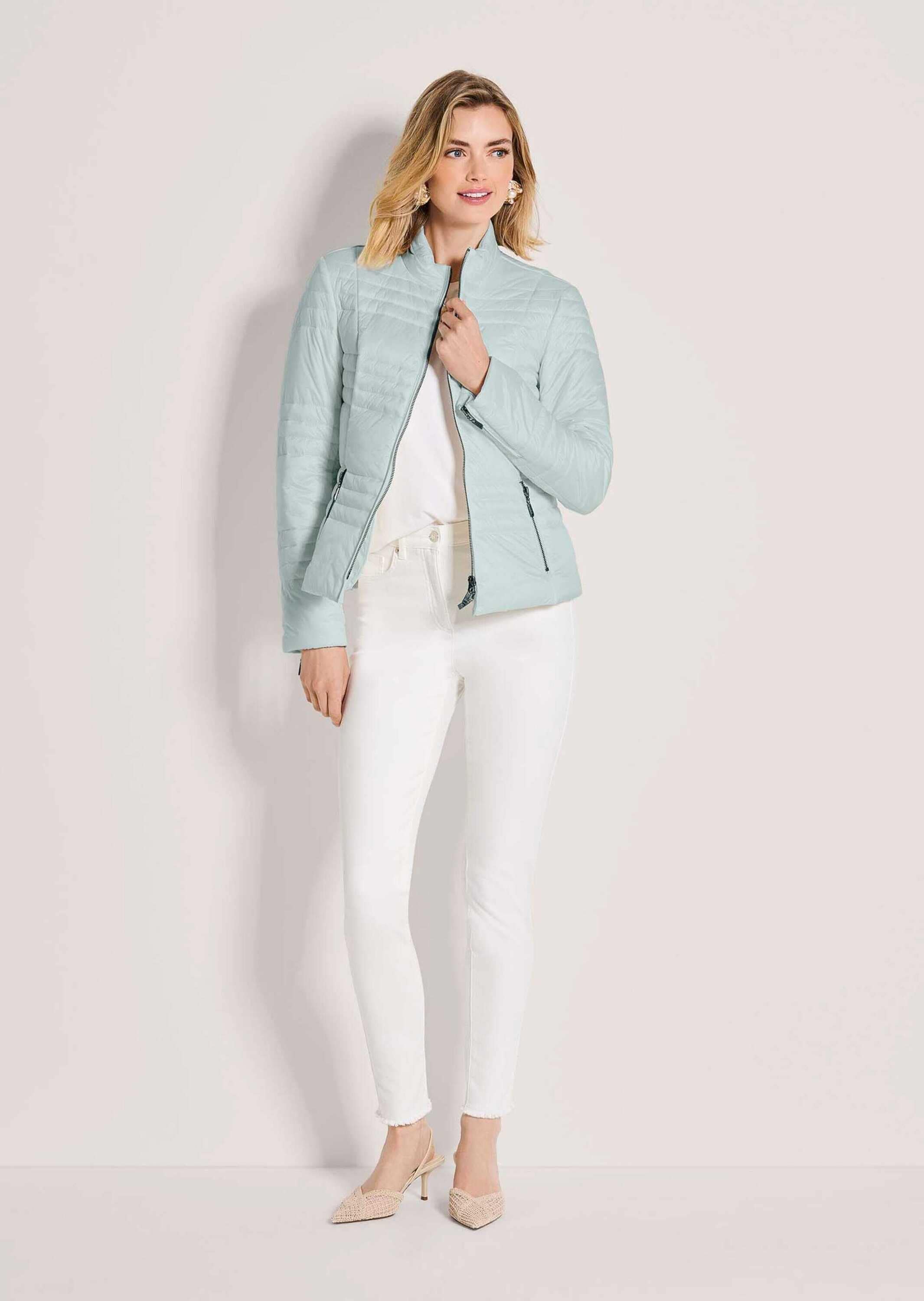 MADELEINE Steppjacke »Steppjacke Leichte Steppjacke mit Stehkragen«