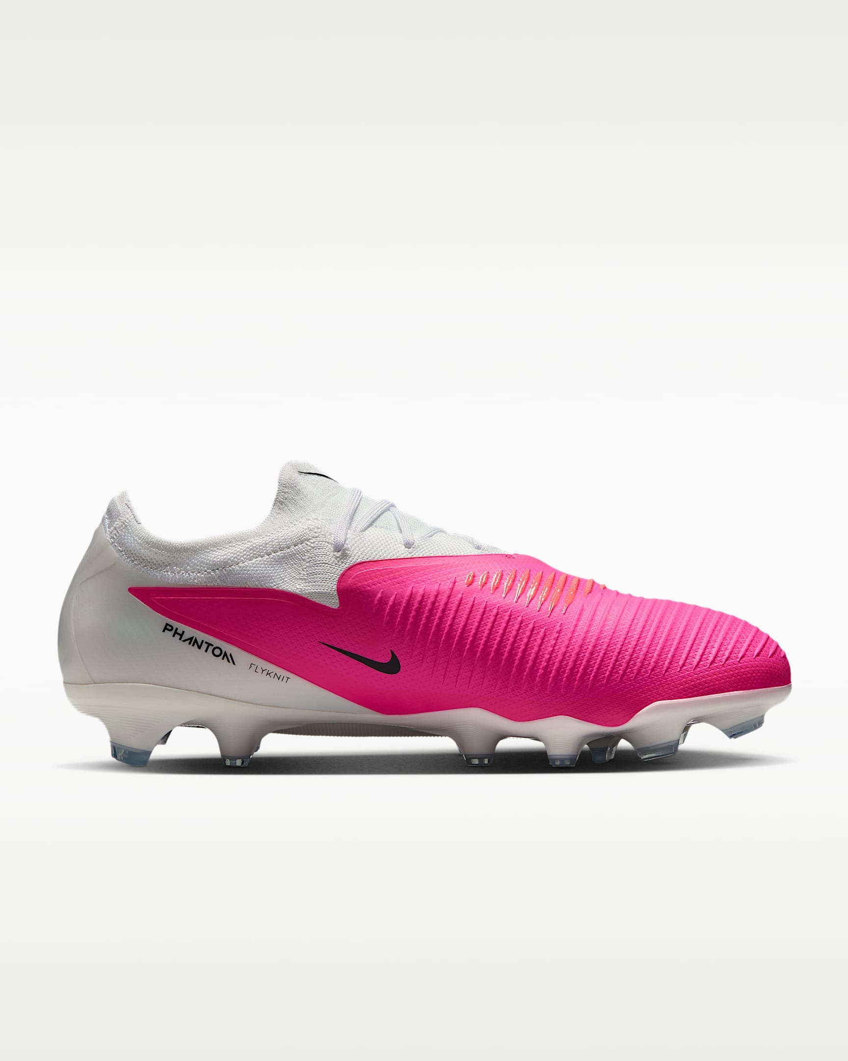 Nike Fußballschuh »PHANTOM 6 LOW PRO FG T«  Außensohle für Rasenplätze und für feste Böden