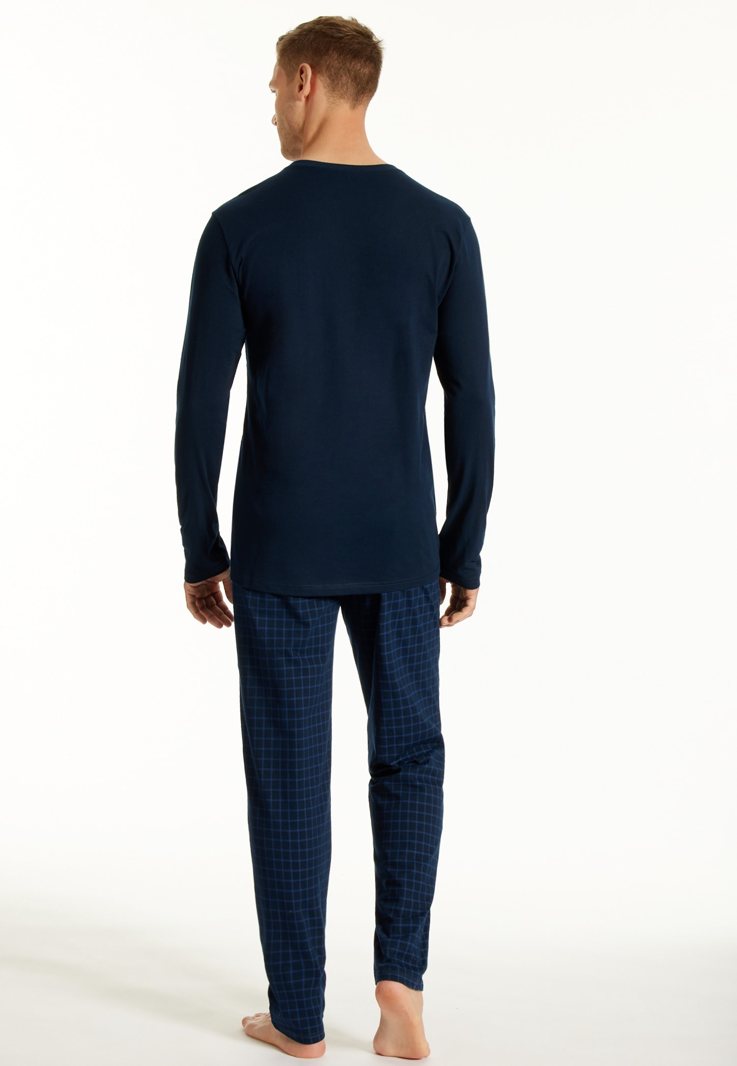 uncover by SCHIESSER Schlafanzug »UNCOVER Nightwear«, (2 tlg.), Single Jersey-Qualität, Langarm, V-Ausschnitt, weich