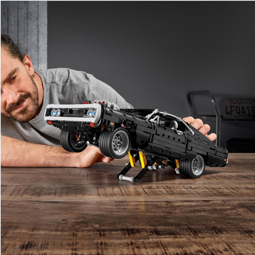 LEGO® Konstruktionsspielsteine »Dom's Dodge Charger (42111), LEGO® Technic«, (1077 St.)