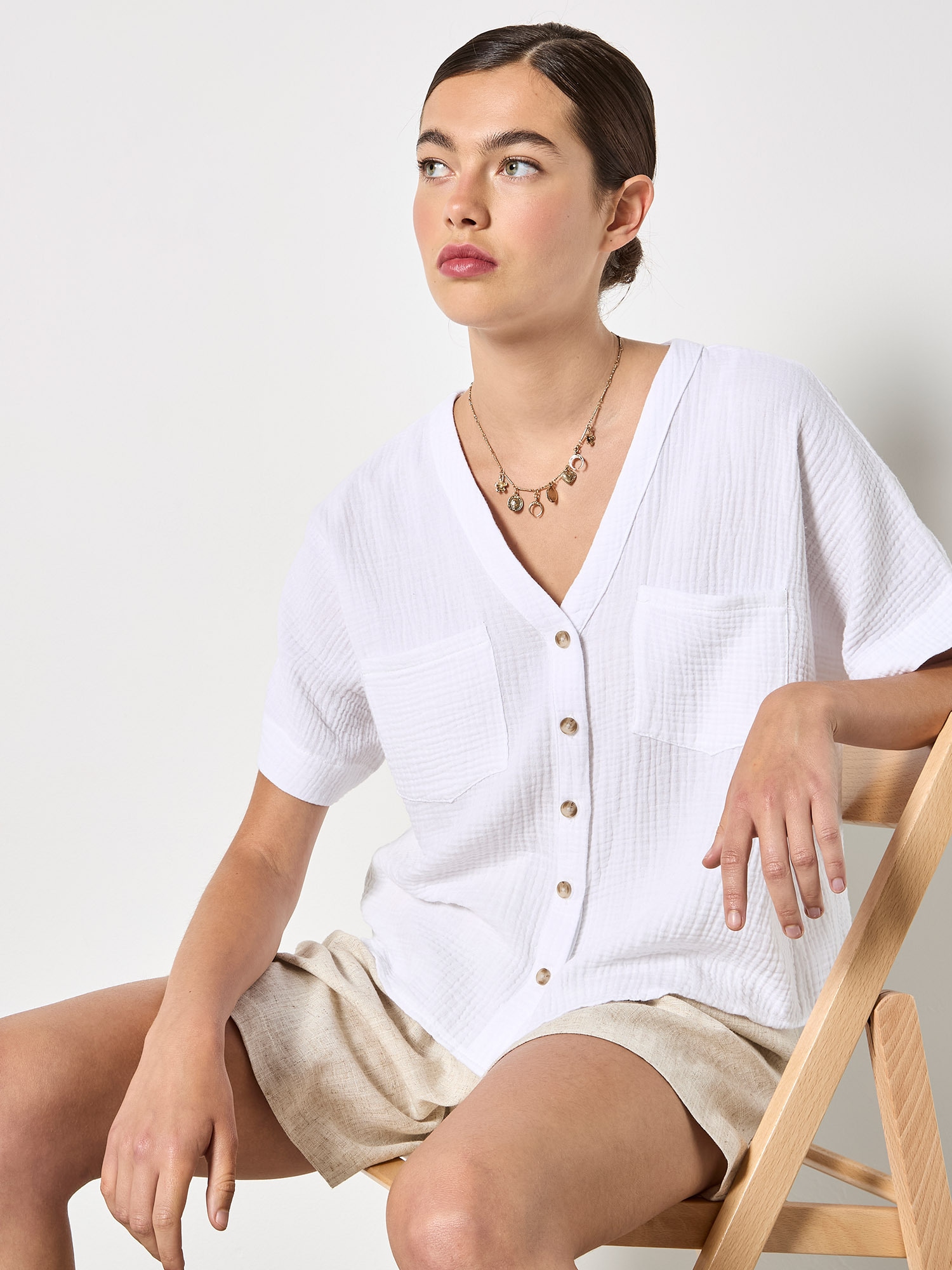 Apricot Blusentop »Strukturierte Bluse mit V-Ausschnitt« Einfarbig