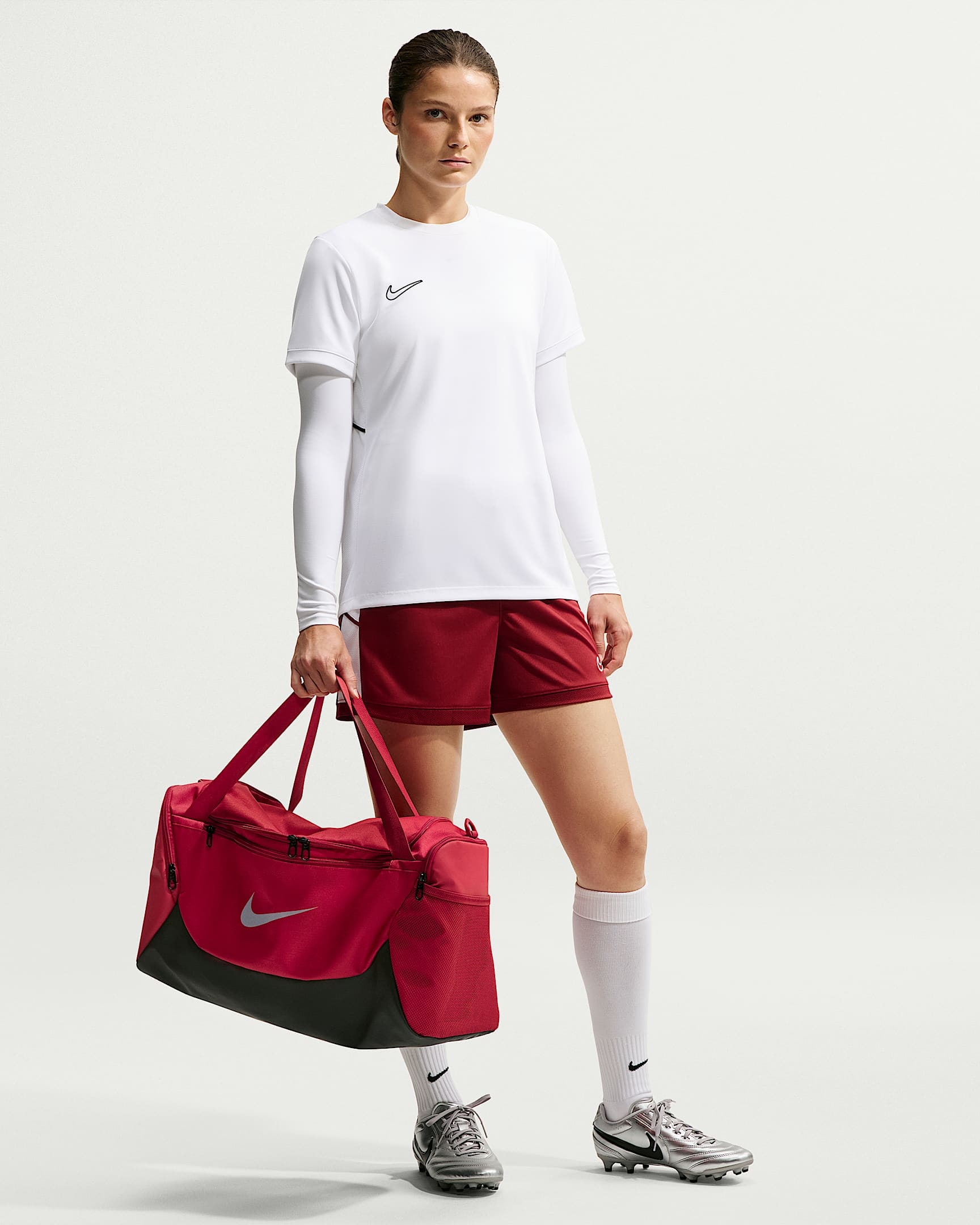 Nike Sporttasche »NK BRSLA S DUFF - X« mit belüftetem Seitenfach, aus Polyester