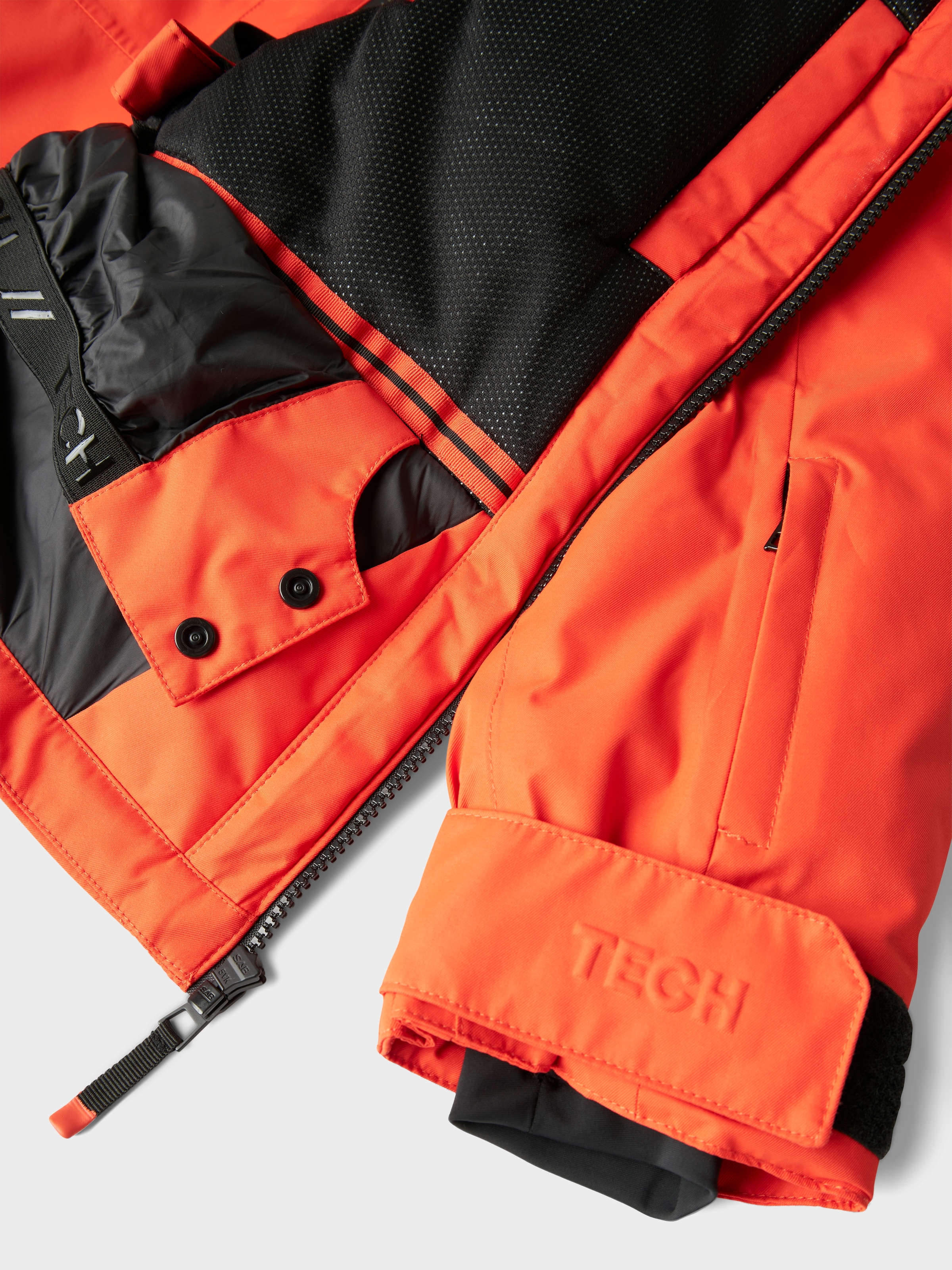 Name It Skijacke »NKNSLOPE10 JACKET SKI EDITION FO NOOS« mit Kapuze Skipasstasche, Recco-Reflektor, winddicht, wasserdicht