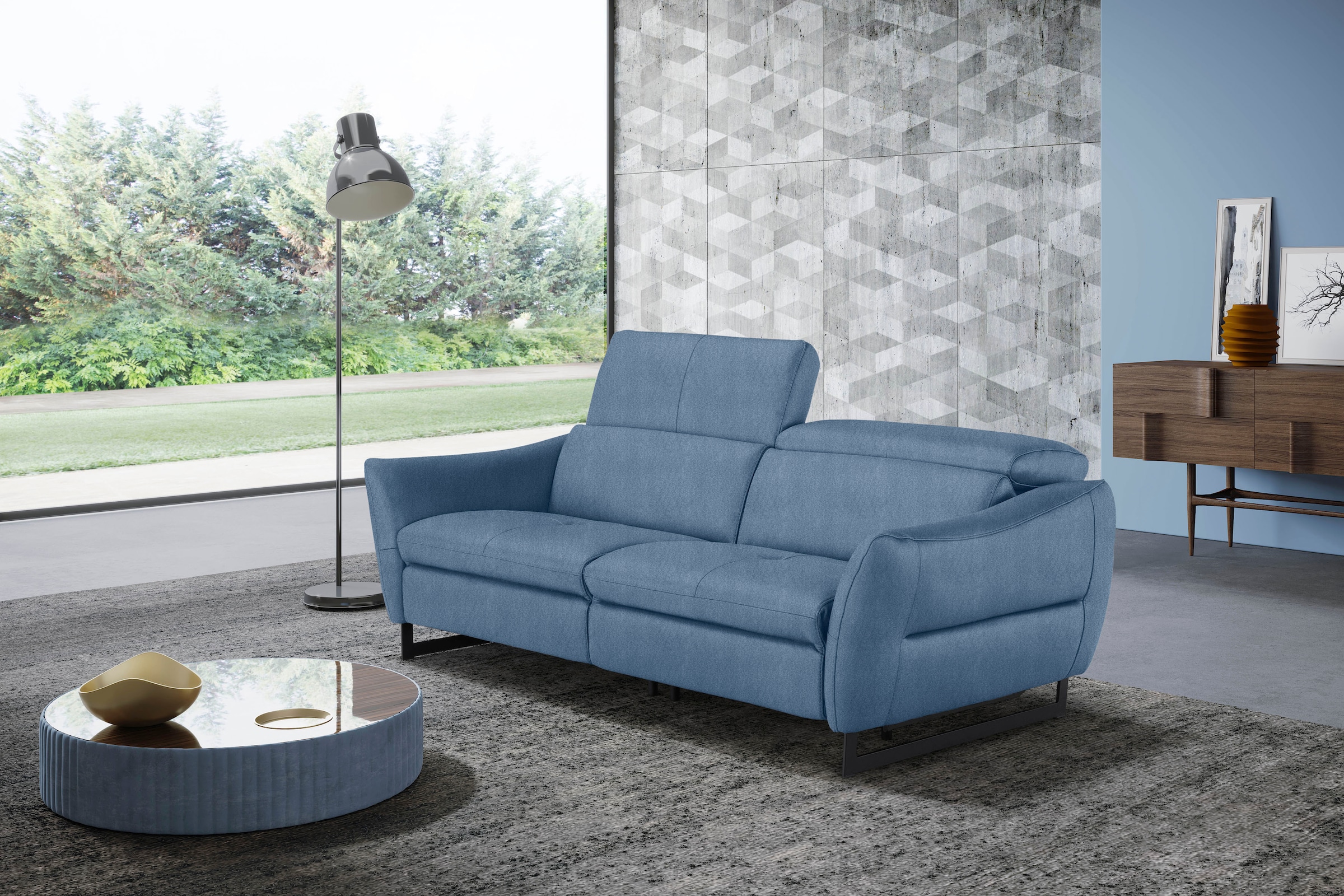 Egoitaliano 2,5-Sitzer »Dafne, elegantes Designsofa mit hohem Sitzkomfort« wahlw. mit elektrischer Relaxfunktion, Kopfteile manuell verstellbar