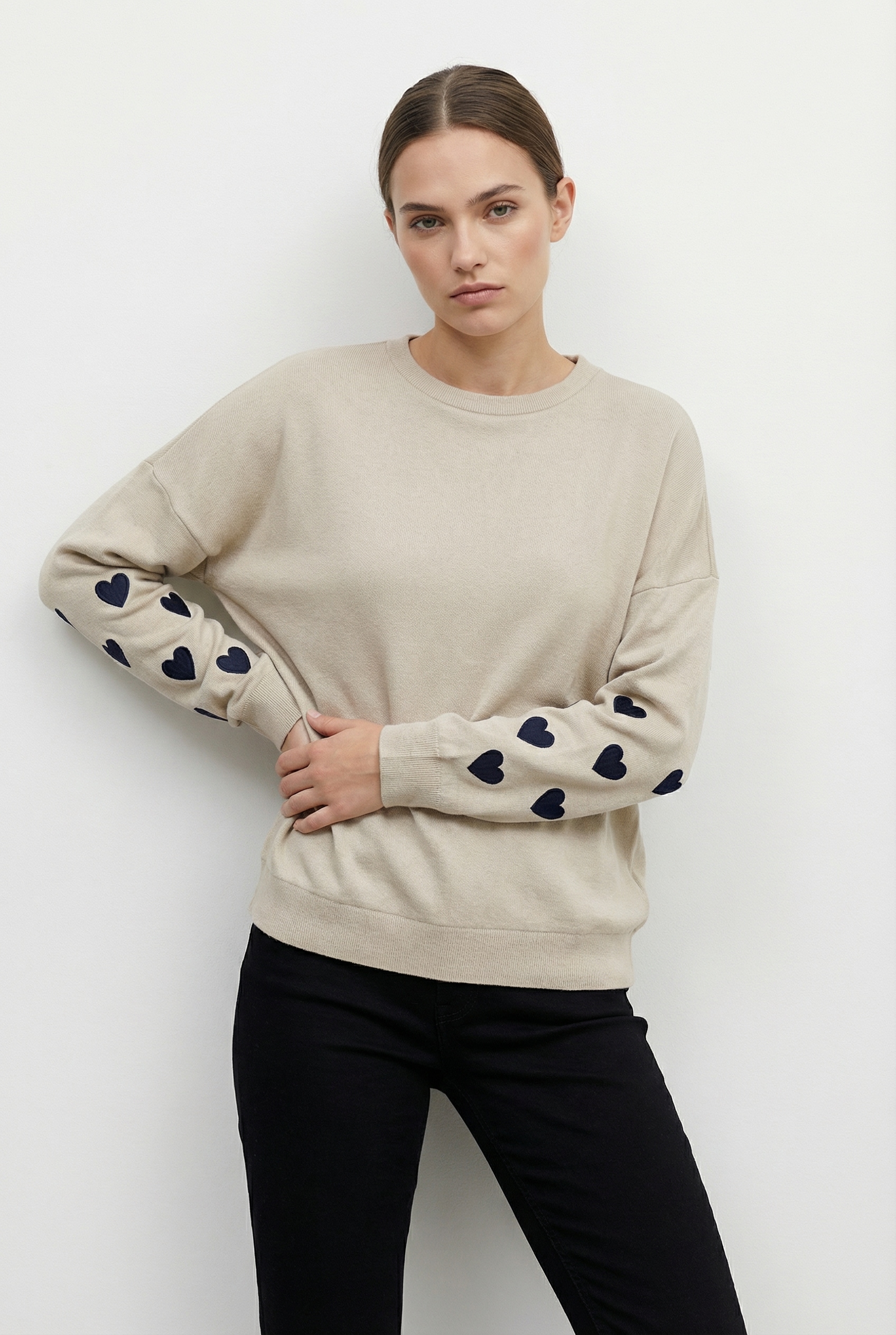 Vero Moda Sweatshirt »VMKAROL BEA LS SWEAT BOX JRS GA«, mit Blumendruck
