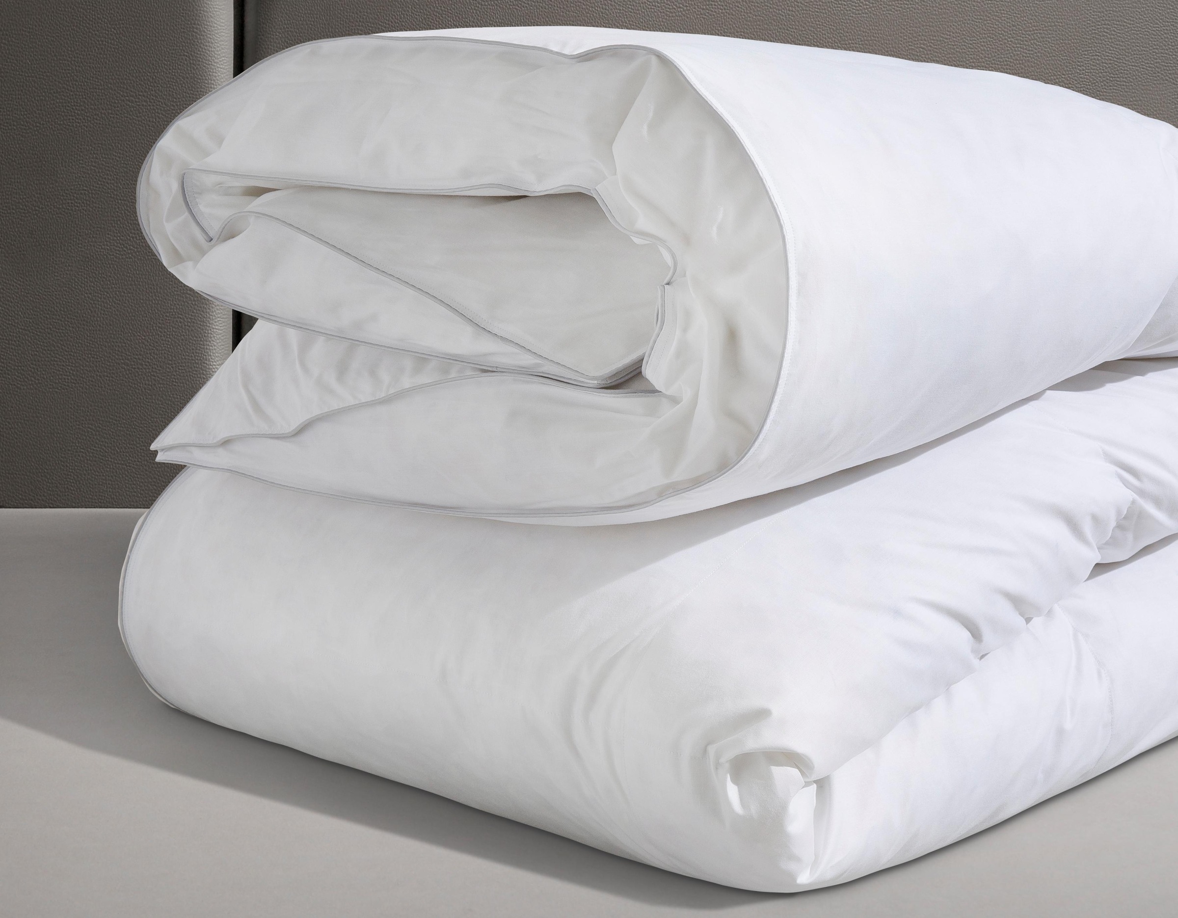 Balette Federbettdecke »Lena«, extrawarm, Füllung 100% Federn, Bezug 100% Baumwolle, (1 St.), Bettdecke in 135x200 cm und weiteren Größen, für Winter geeignet